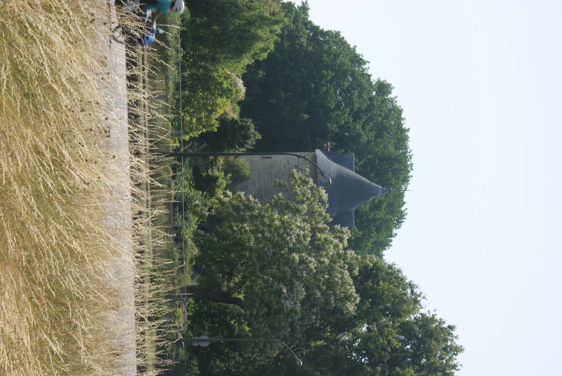 Etang de Suresnes à Paris — À 294 m du lac