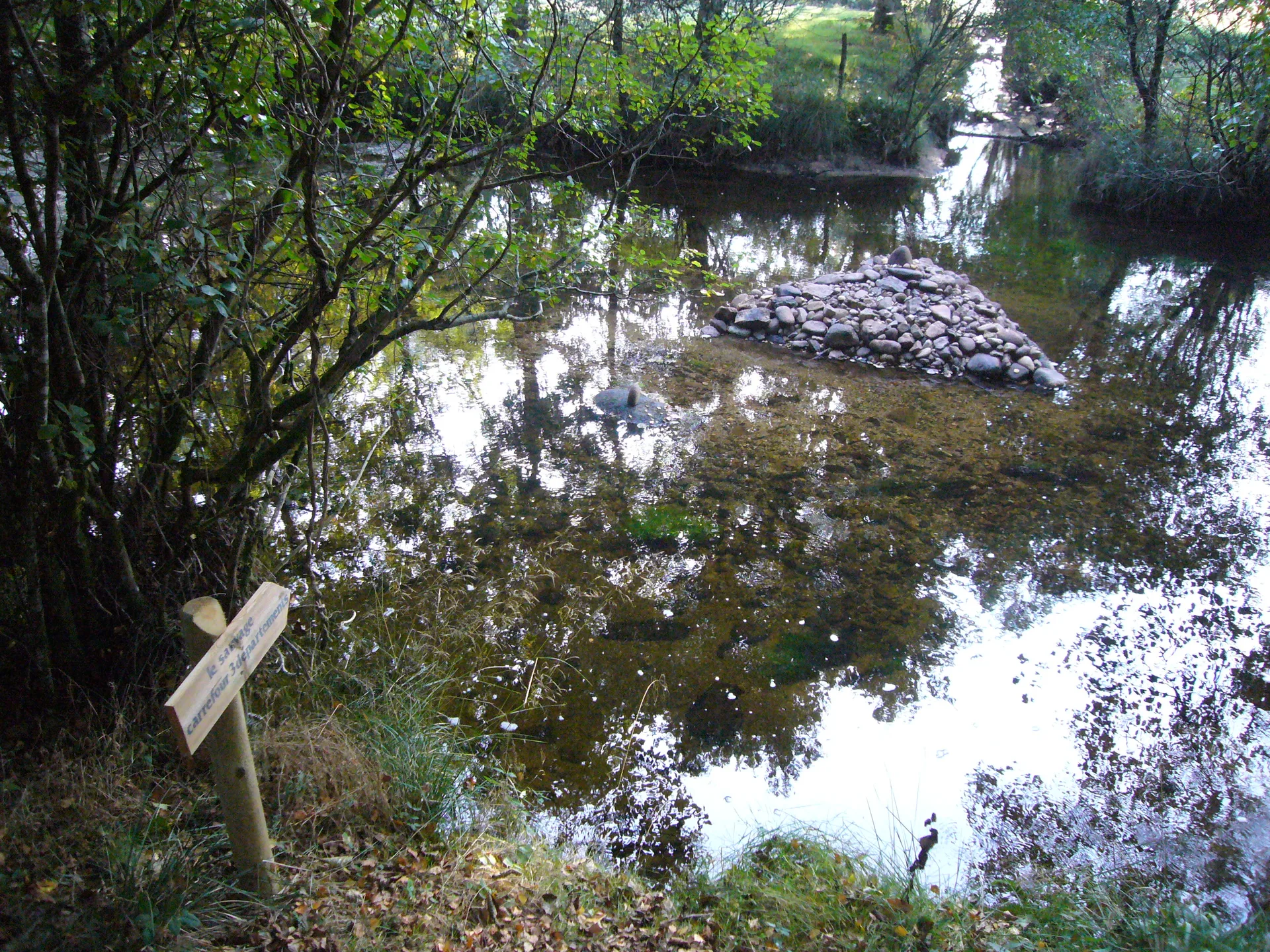 Etang de Tarnac à Tarnac — À 4,0 km du lac