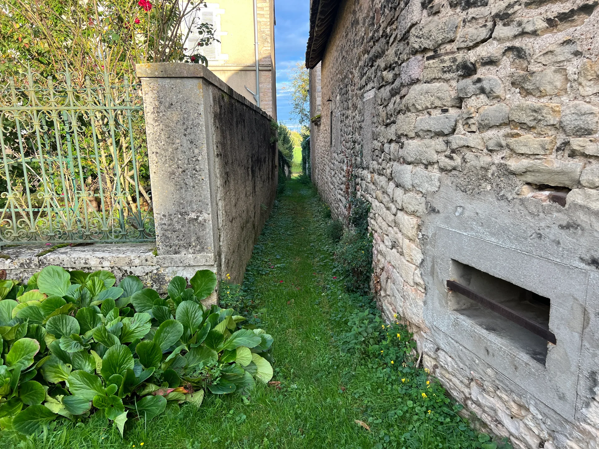 Etang de Tenare à Baudrières — À 2,7 km du lac