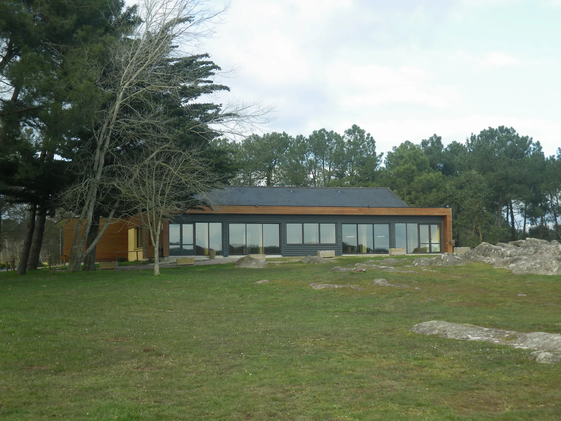 Etang de Tremelin à Iffendic — Sur le lac