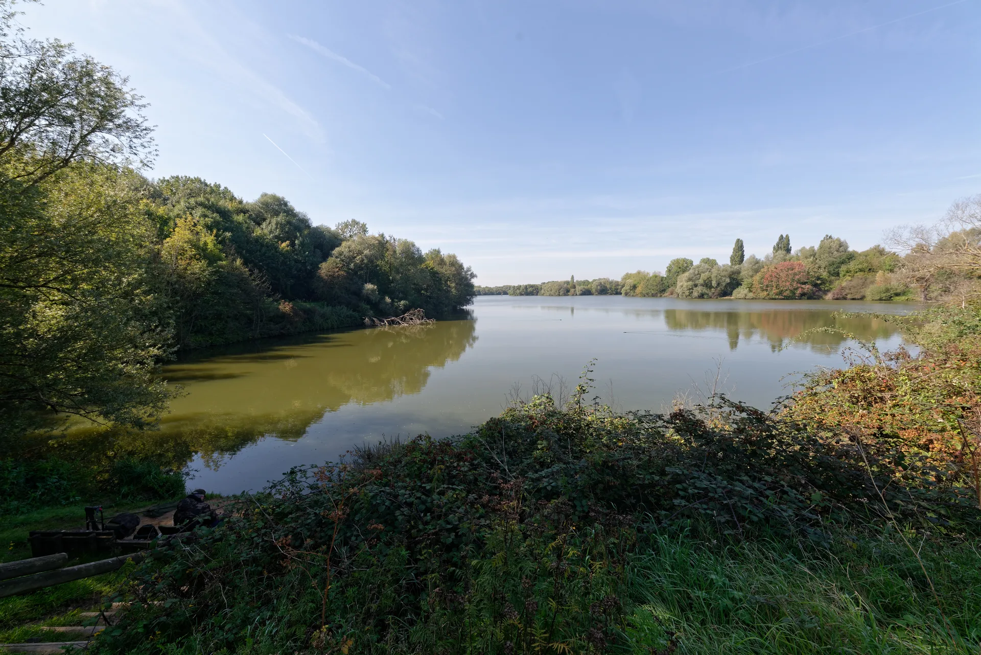 Etang de Trevoix à Égly — À 591 m du lac