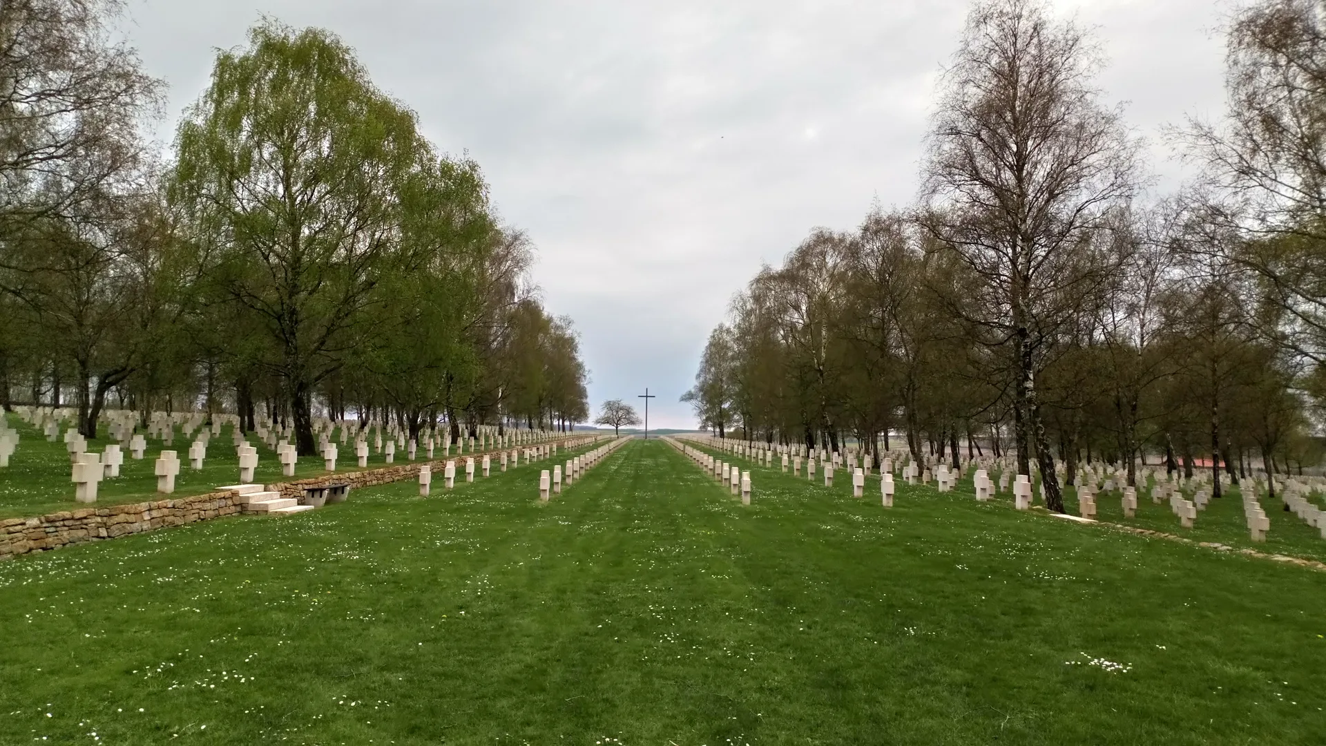 Etang des Cavins à Hangest-sur-Somme — À 2,3 km du lac