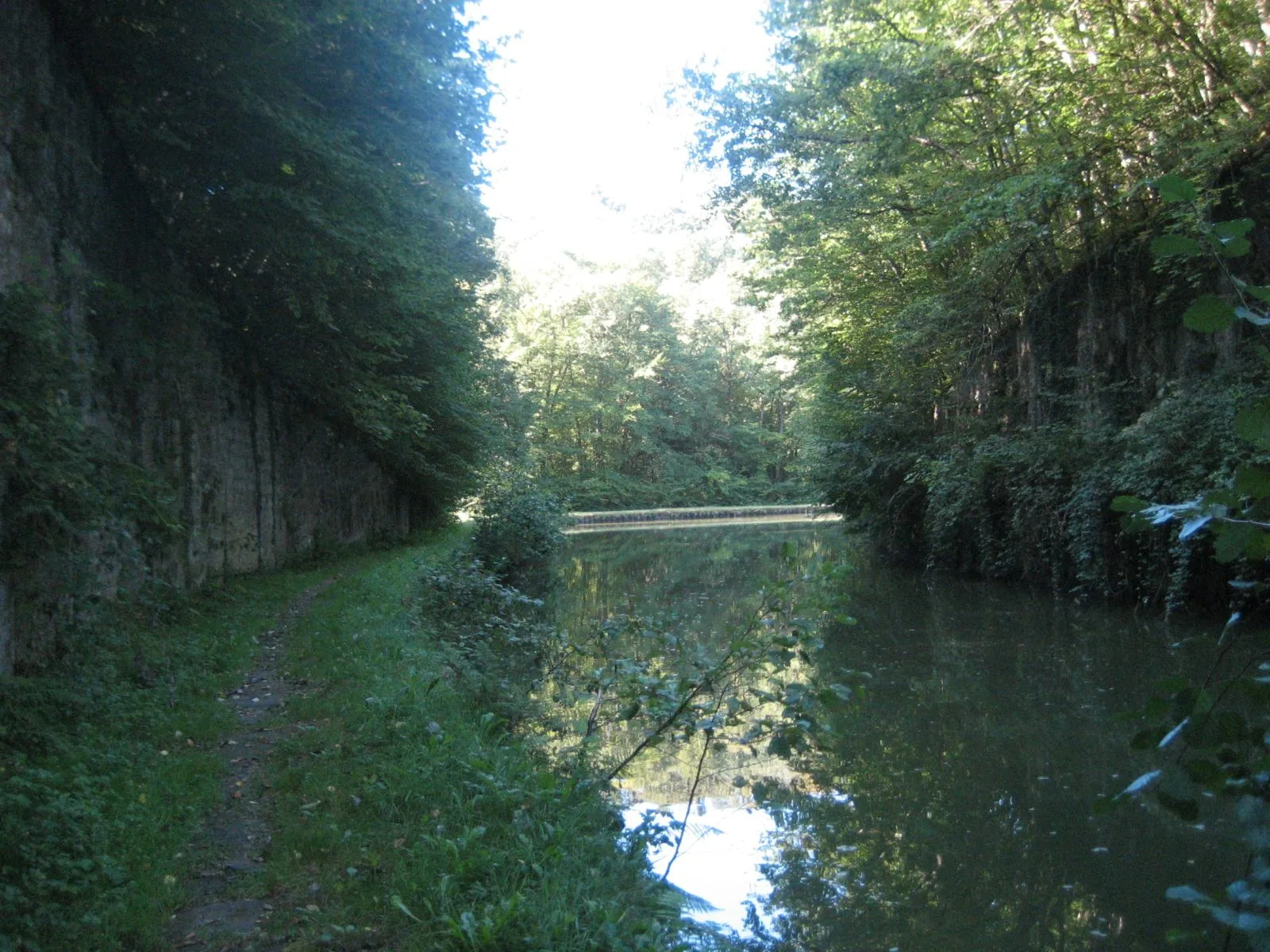 Etang des Grosses Granges à Ambiévillers — À 1,2 km du lac