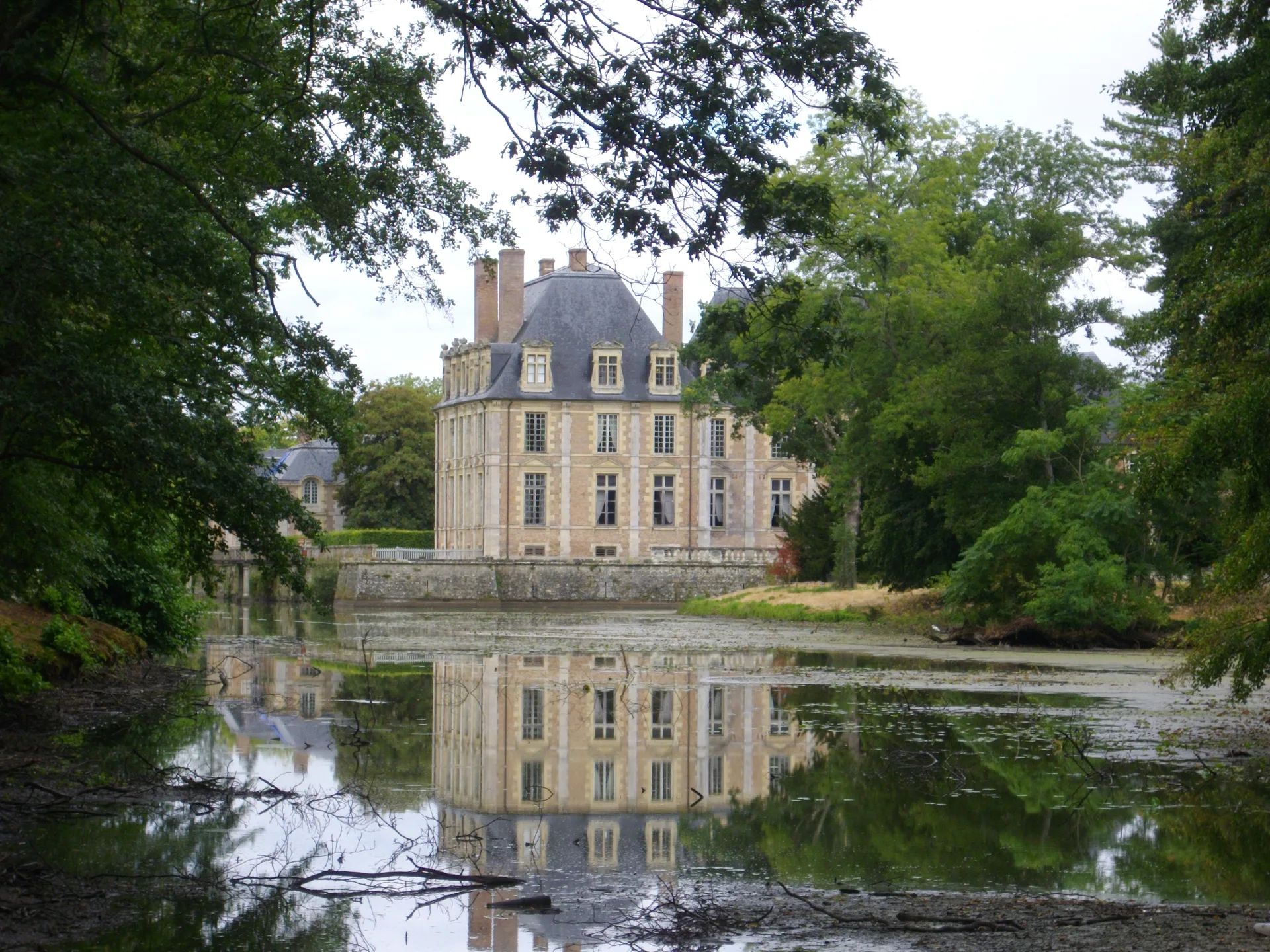 Etang des Hautes Brosses à La Ferté-Saint-Aubin — À 3,0 km du lac