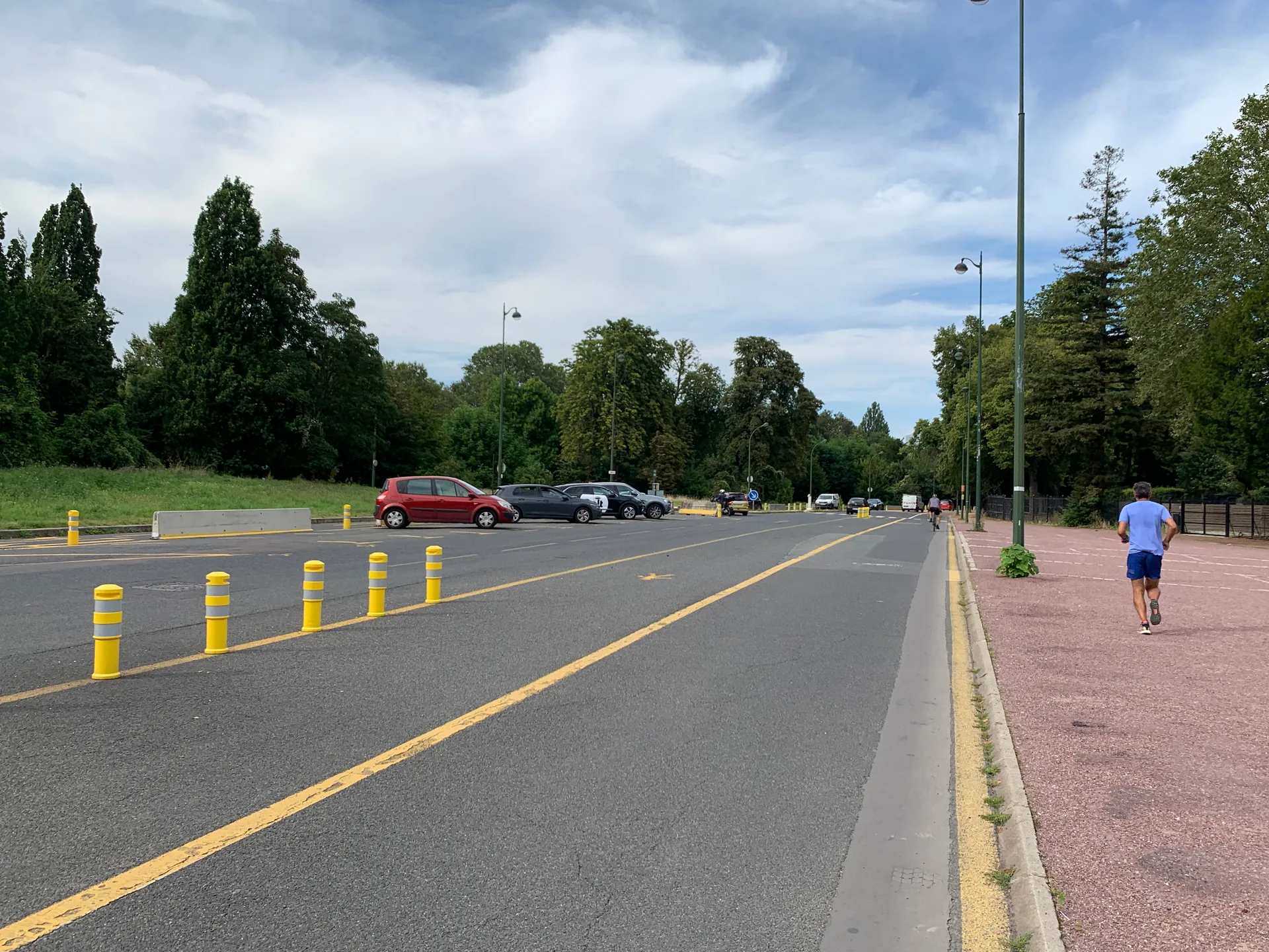 Etang des Tribunes à Paris — À 256 m du lac