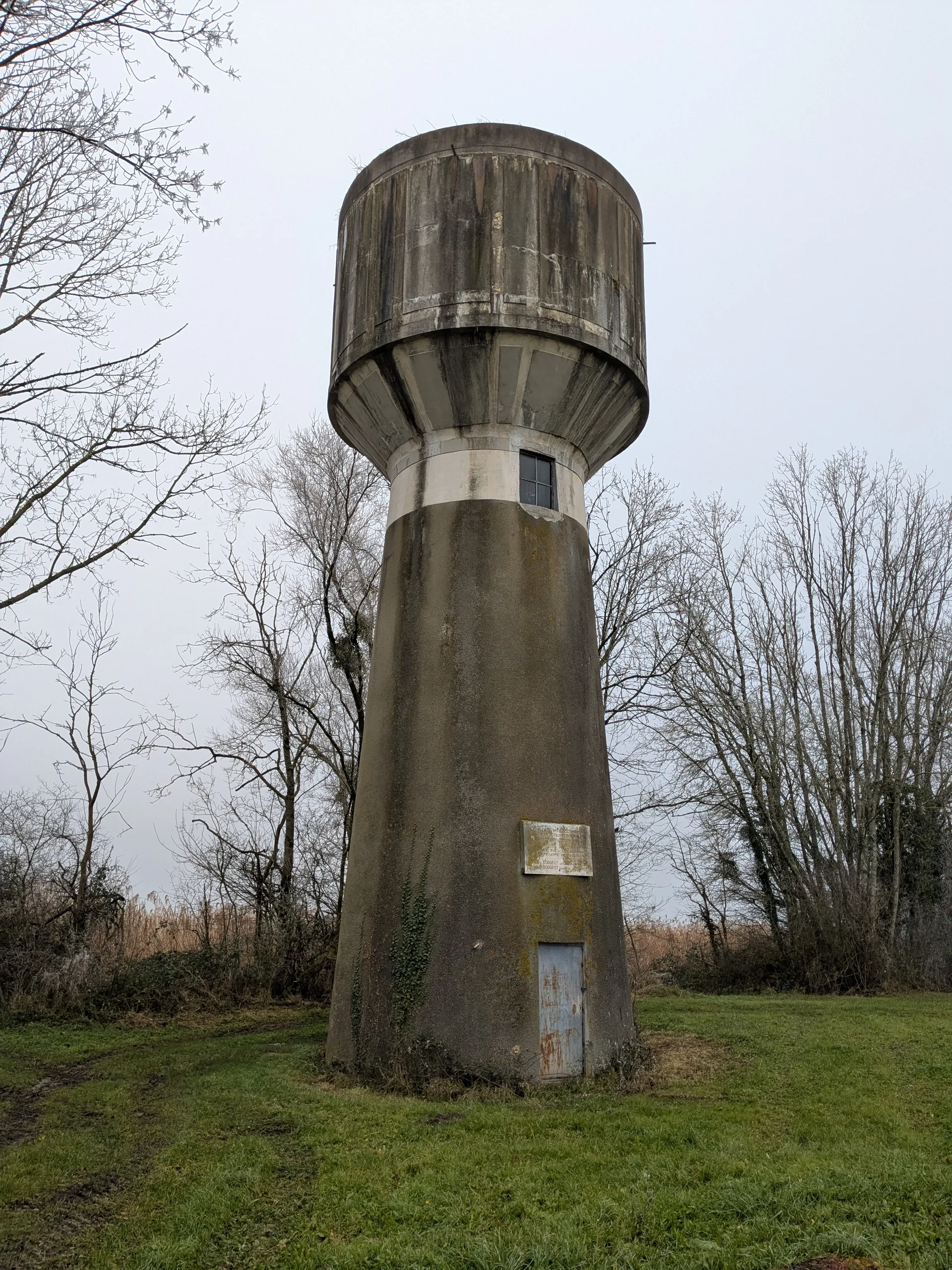 Etang des Vergettes à Lays-sur-le-Doubs — À 4,4 km du lac