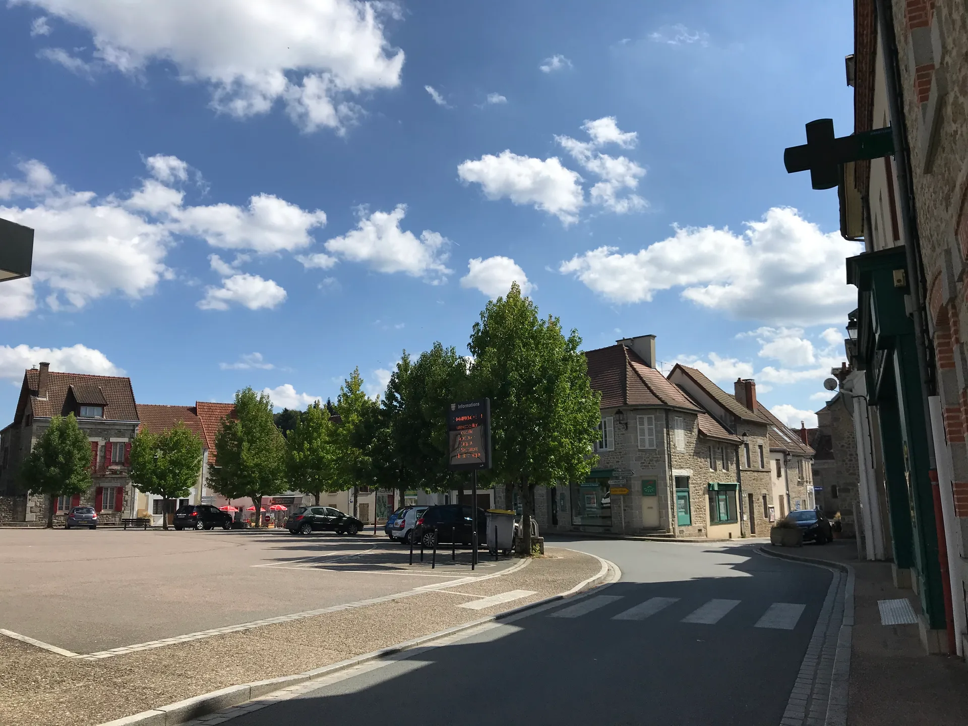 Etang des Vergnes à Rougnat — À 1,9 km du lac