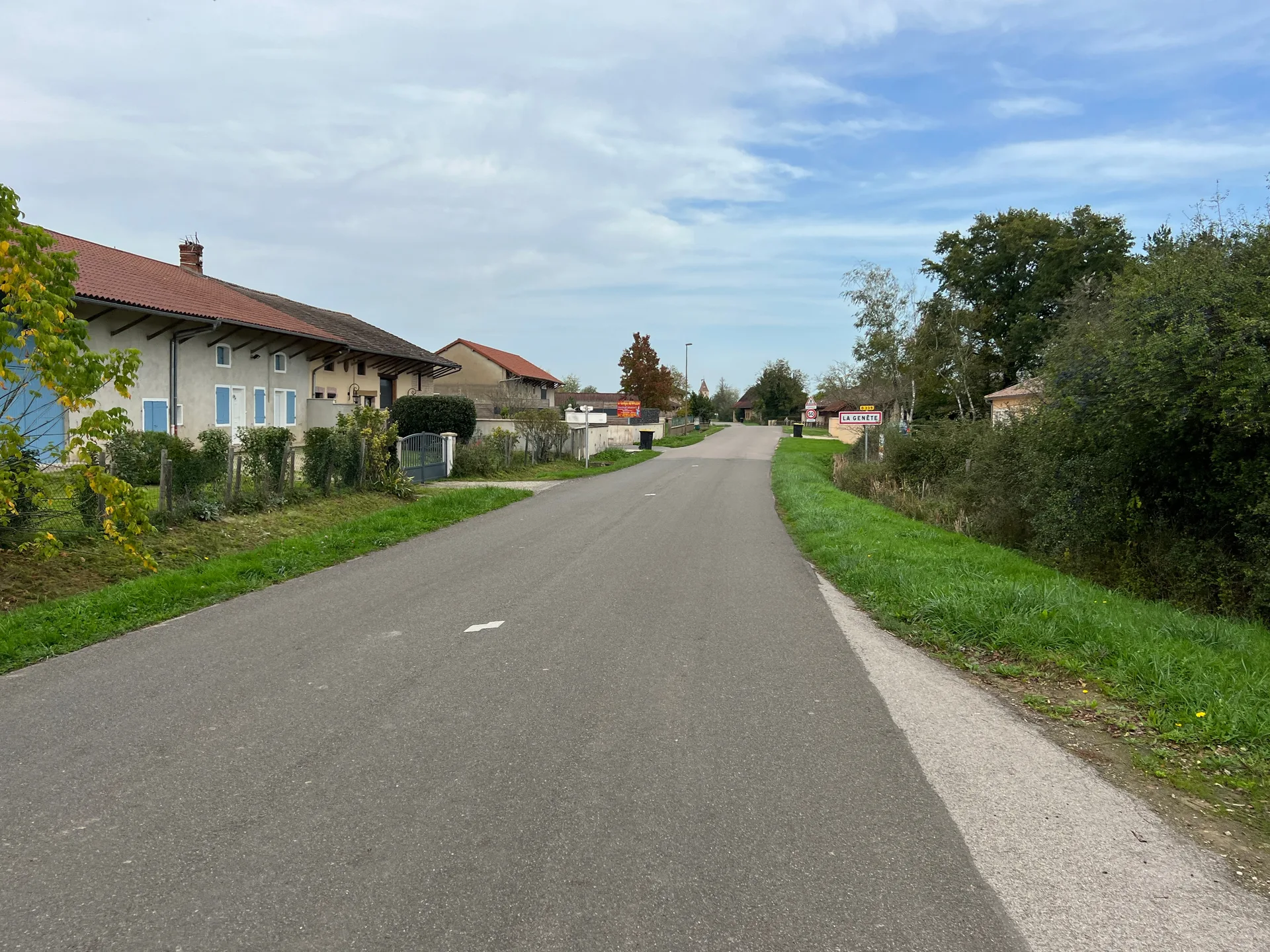 Etang Devant à Romenay — À 3,2 km du lac