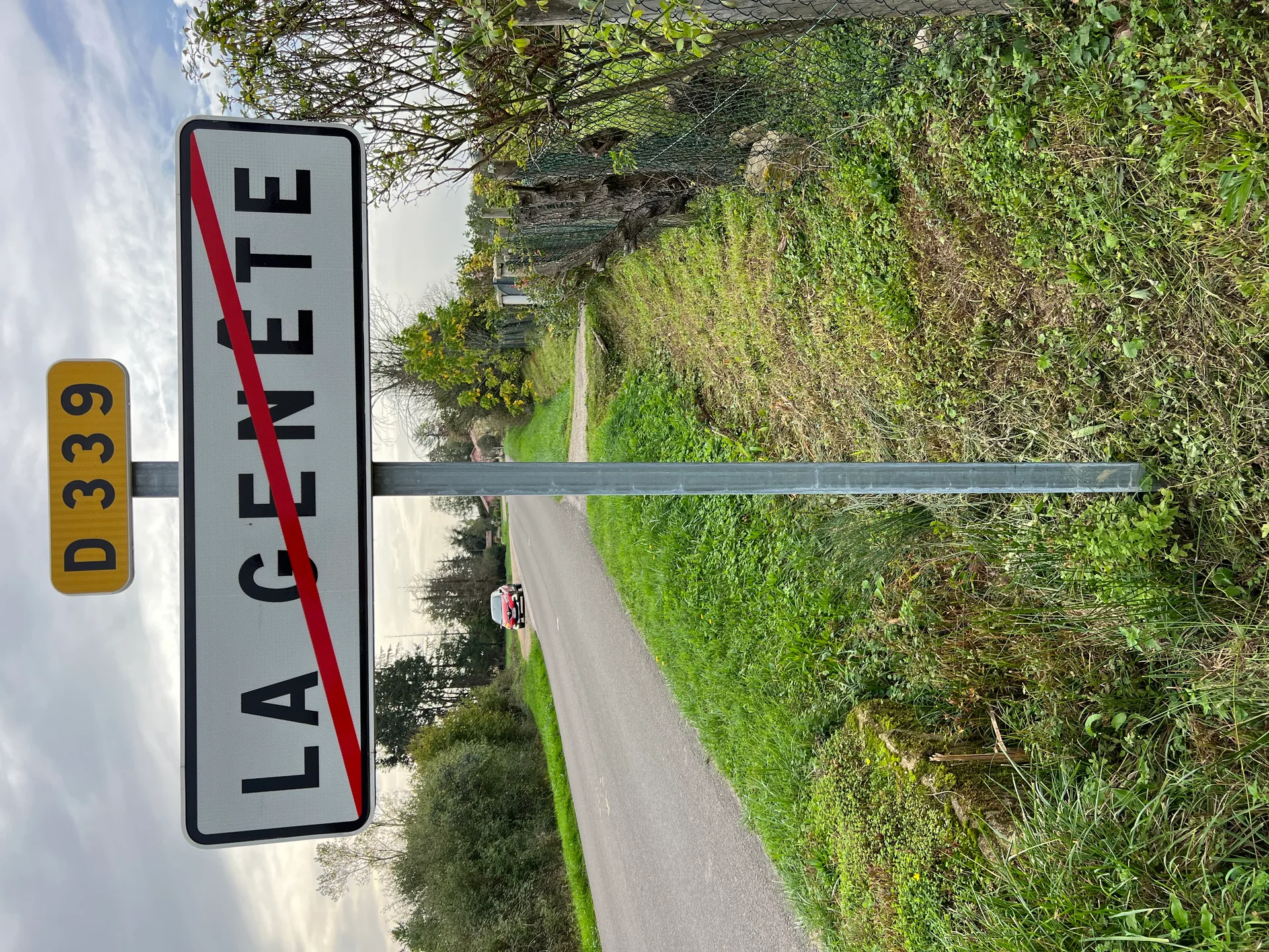 Etang Devant à Romenay — À 3,2 km du lac