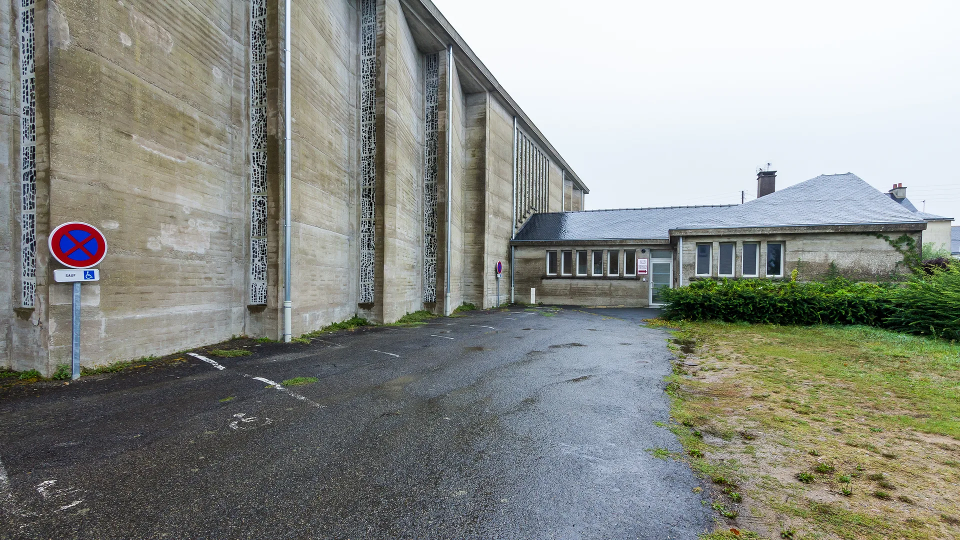 Etang du Bois Joalland à Saint-Nazaire — À 2,3 km du lac