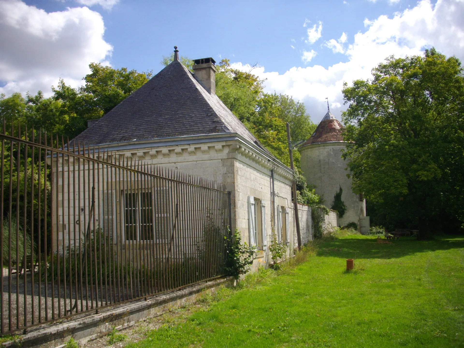 Etang du Marcusans à Sogny-aux-Moulins — À 3,0 km du lac