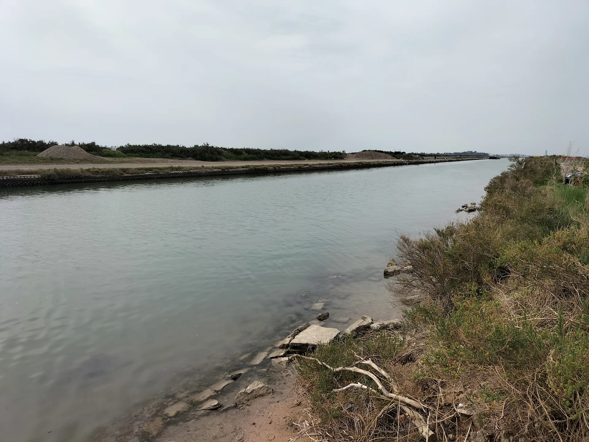 Etang du Mejean à Lattes — À 2,4 km du lac