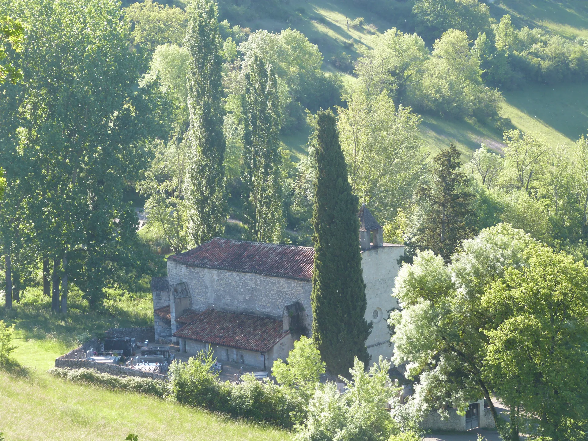 Etang du ruisseau de Rayssac à Les Cabannes — À 1,3 km du lac