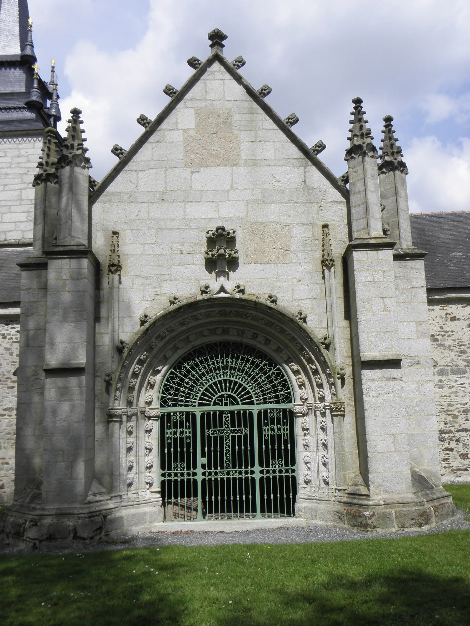 Étang du Valvert à Noyal-Pontivy — À 943 m du lac