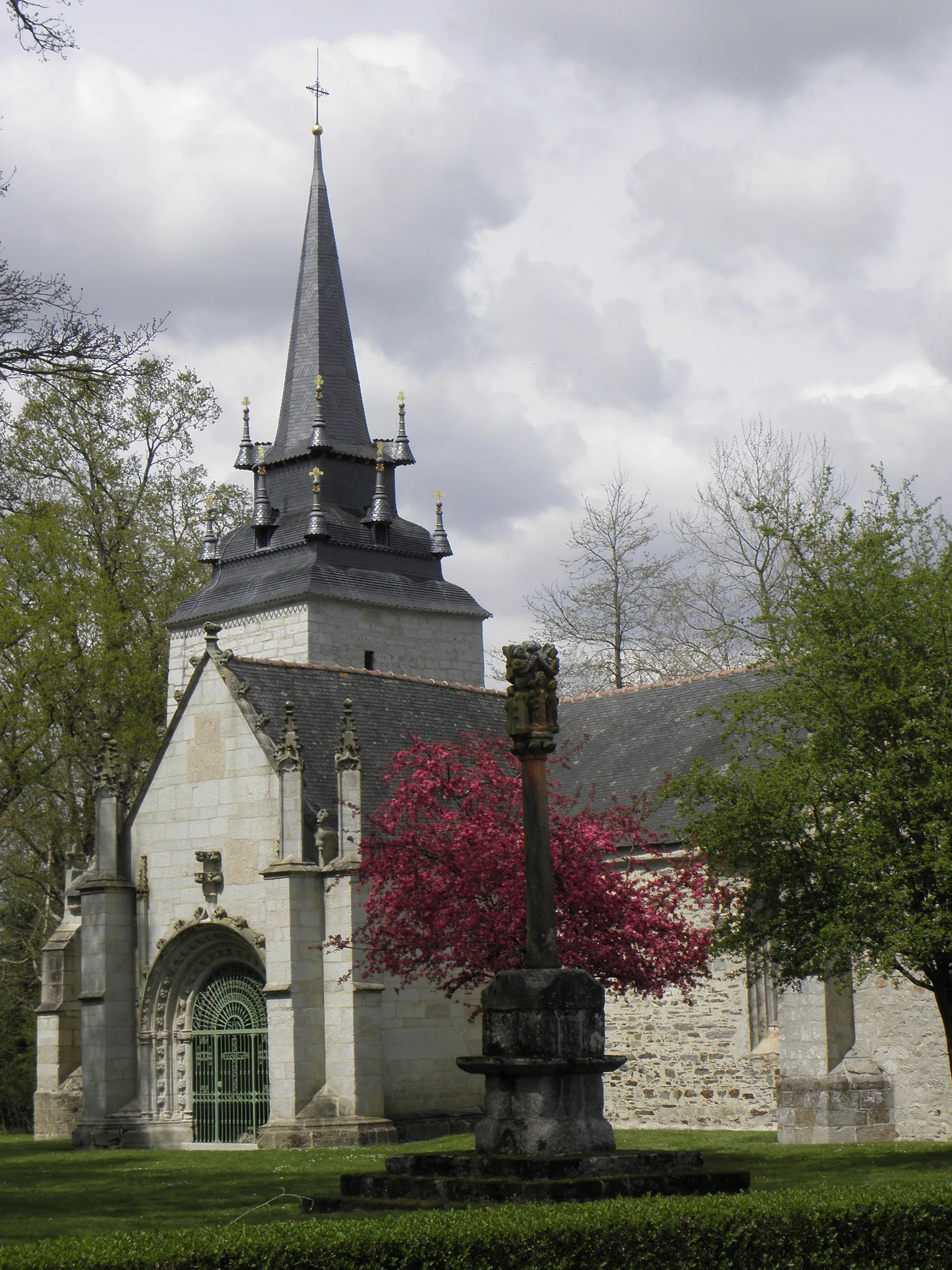 Étang du Valvert à Noyal-Pontivy — À 941 m du lac
