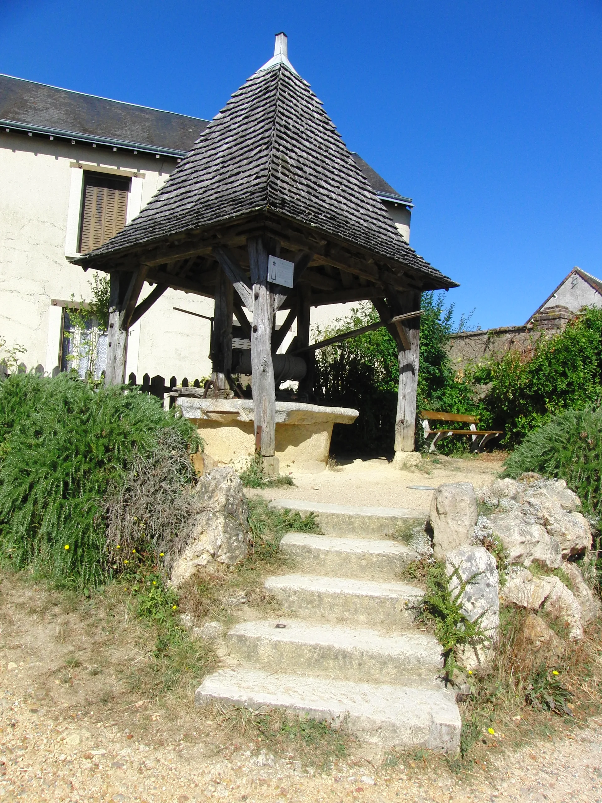 Etang du Vieux Bourg à Artins — À 4,7 km du lac