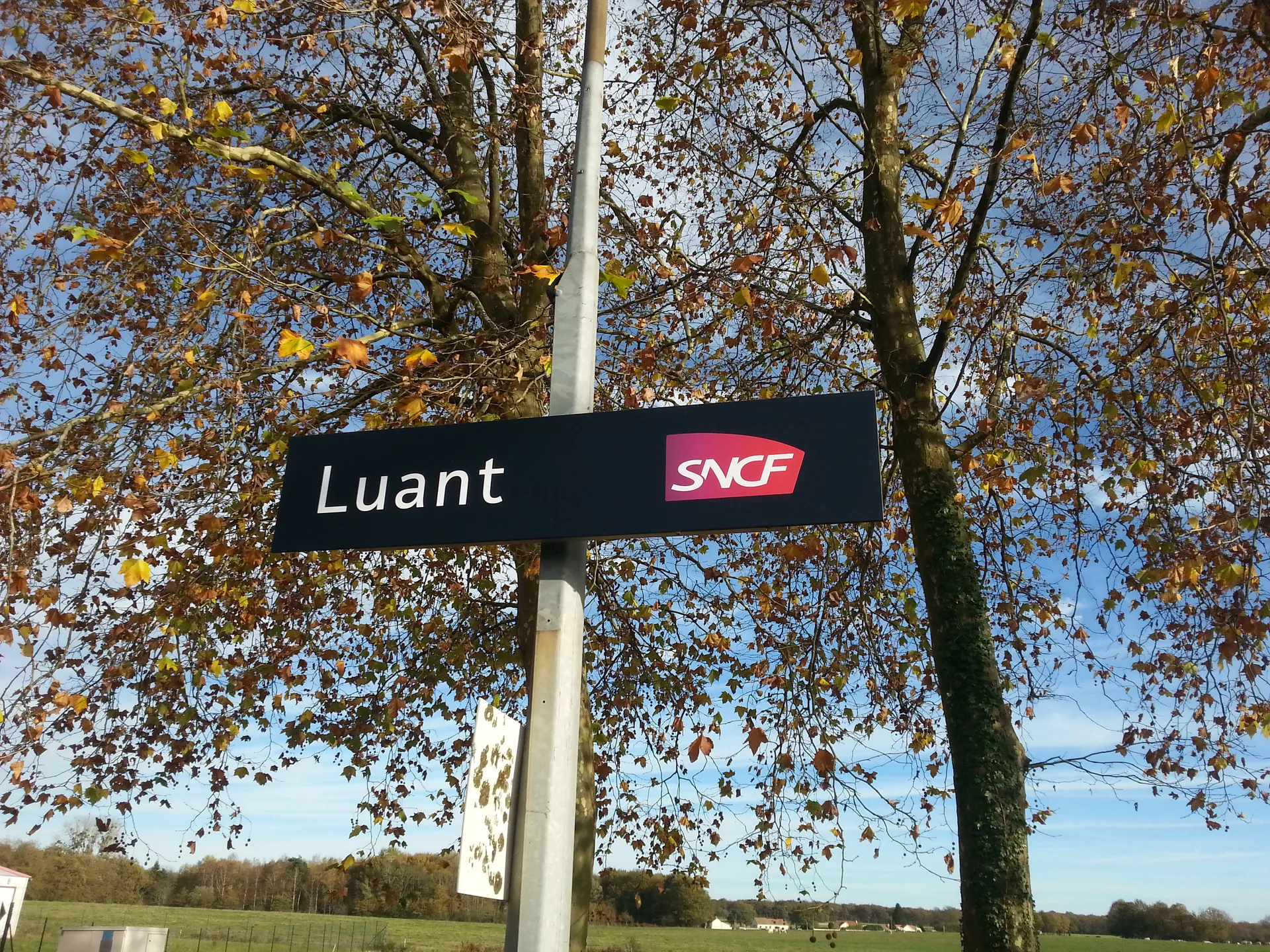Etang Duris à Luant — À 1,8 km du lac