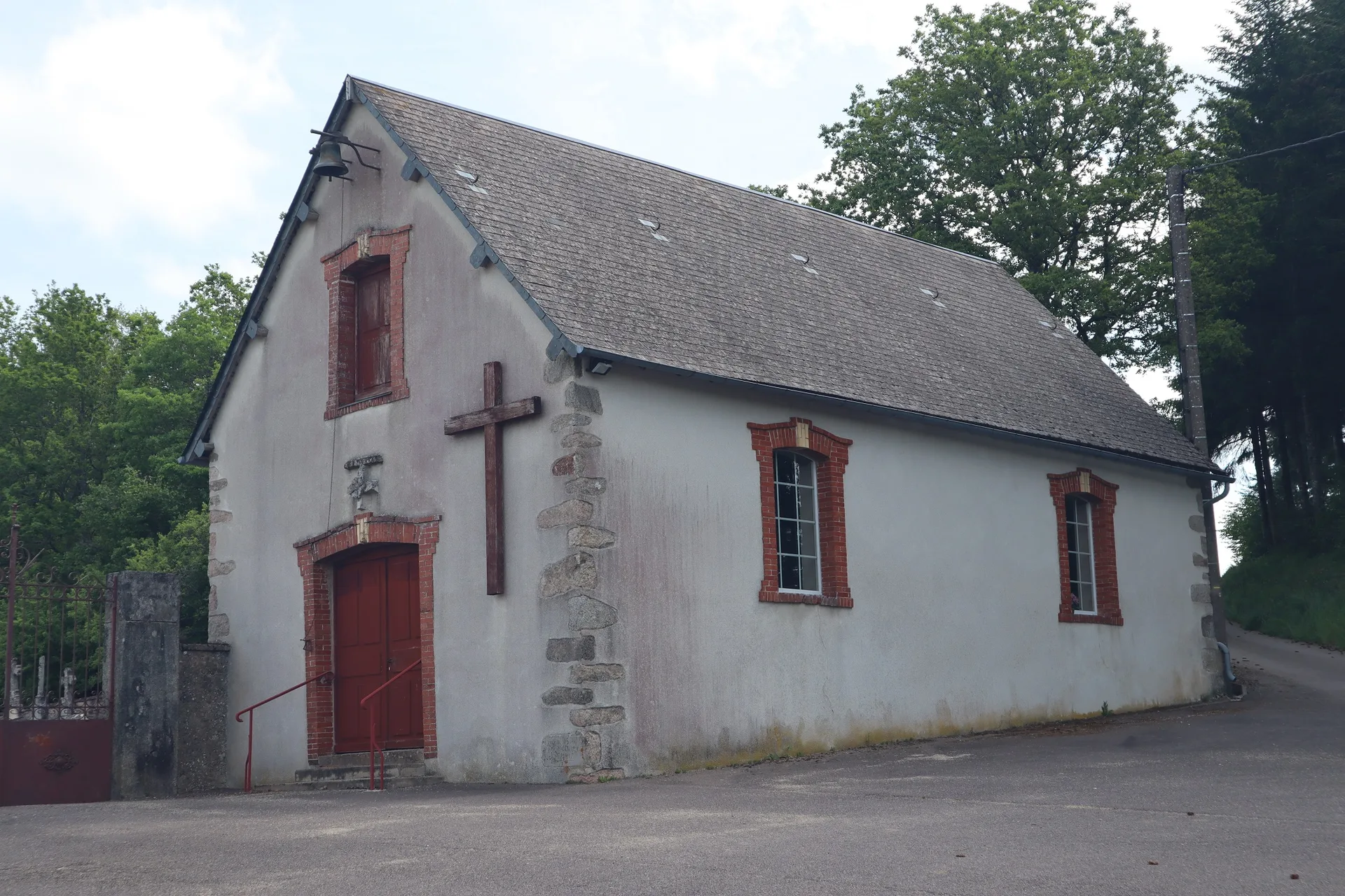 Etang Fortier à Champeau-en-Morvan — À 2,0 km du lac