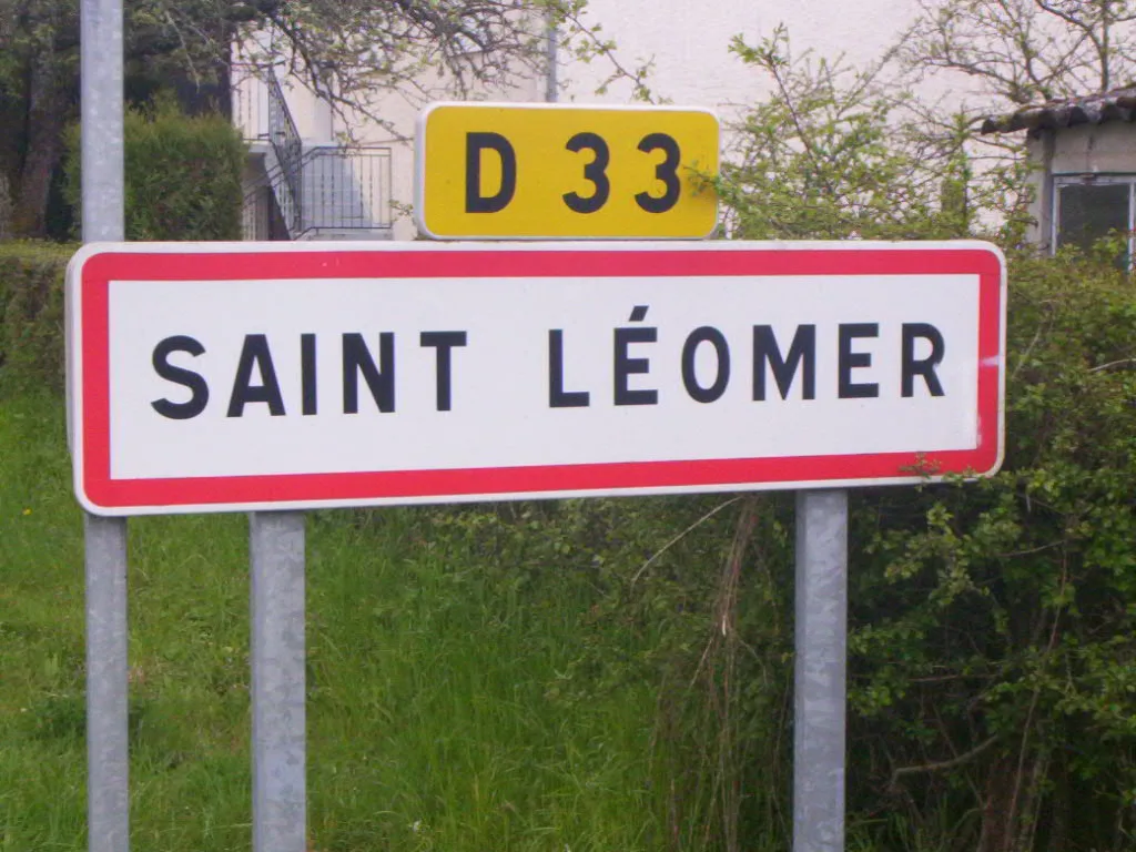Etang Gadoret à Saint-Léomer — À 2,5 km du lac