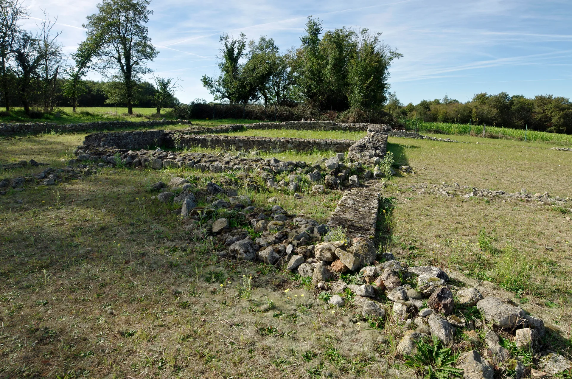 Etang Gadoret à Saint-Léomer — À 3,1 km du lac