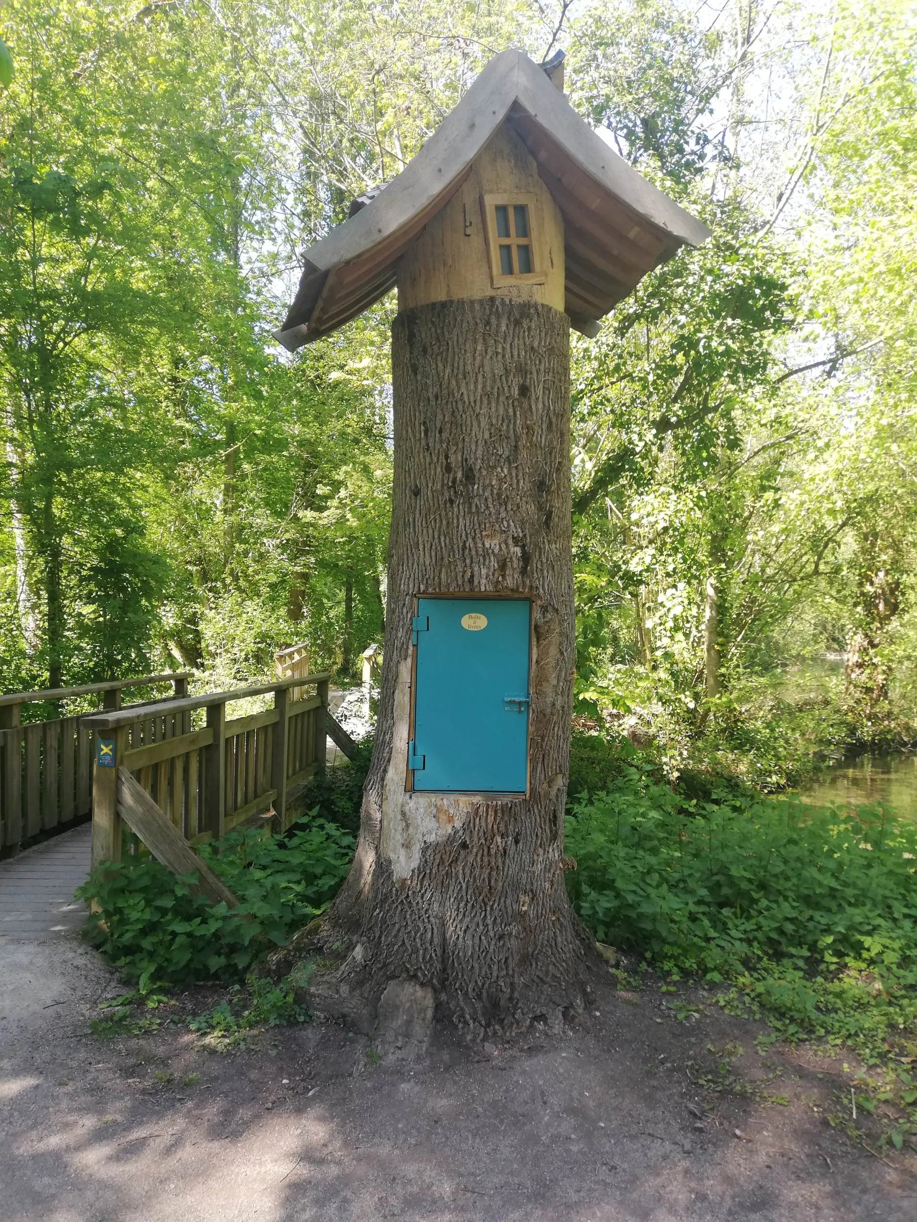 Etang Gaubert à Abbeville — À 237 m du lac