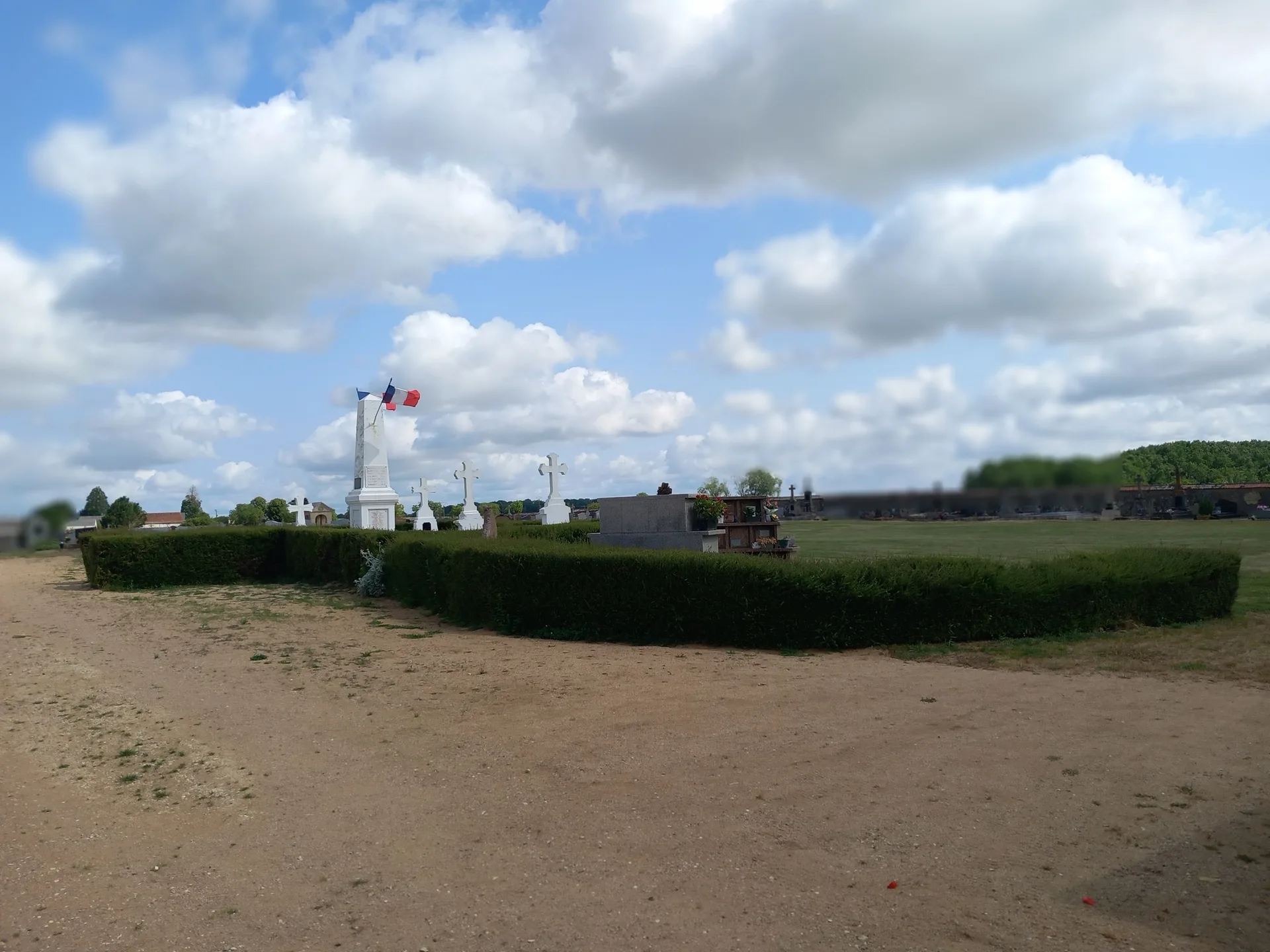 Etang Municipal de Giroux à Giroux — À 2,6 km du lac