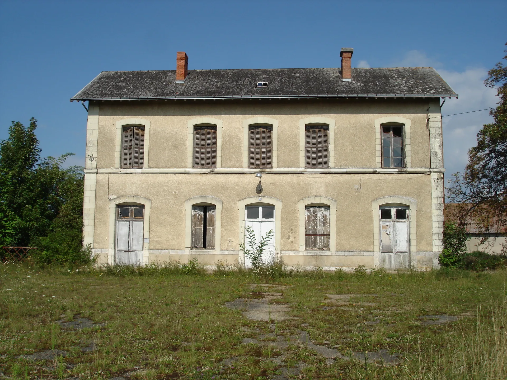 Etang Perriere à Bossay-sur-Claise — À 4,1 km du lac