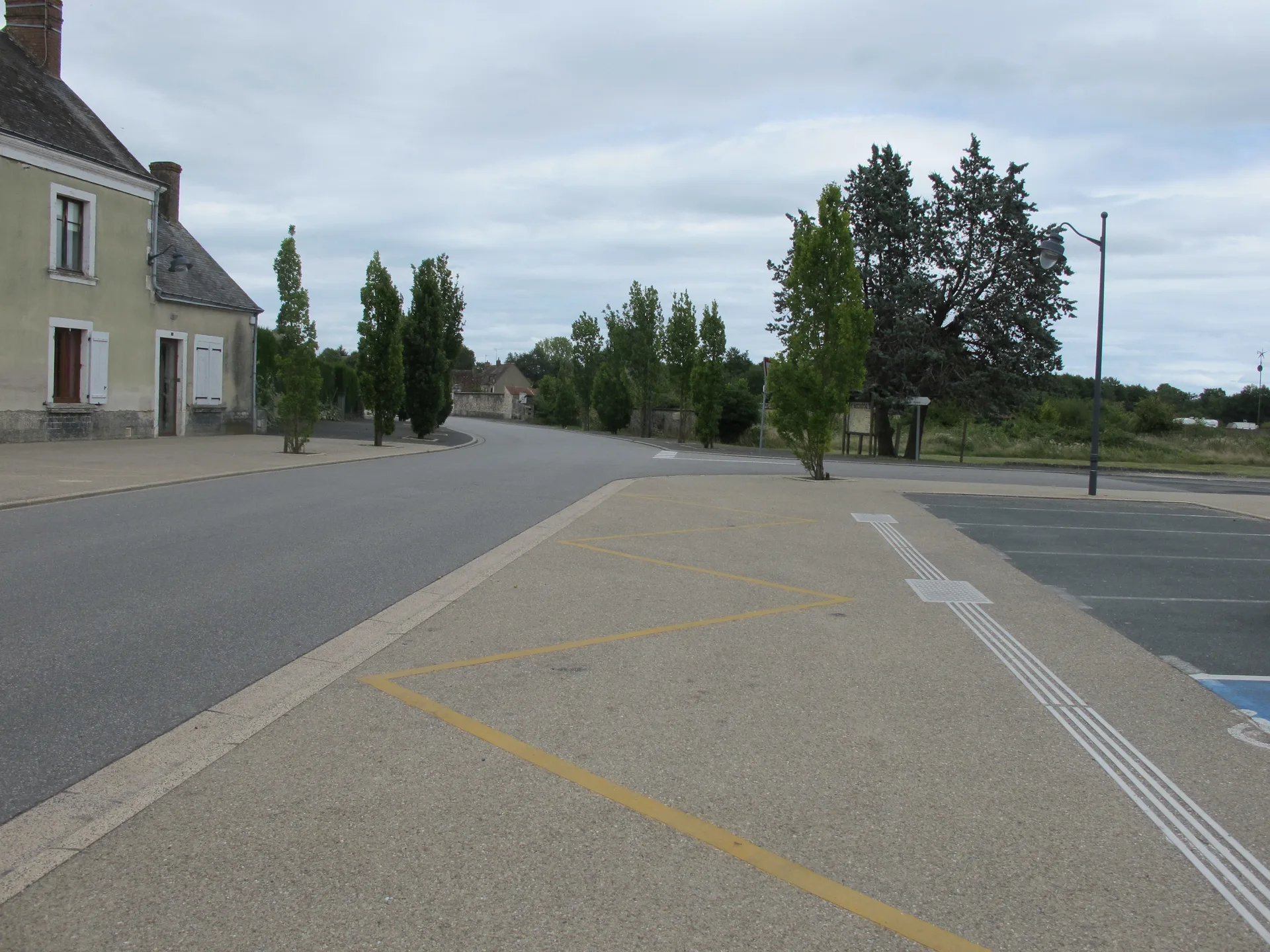 Etang Rousseau à Méobecq — À 3,3 km du lac