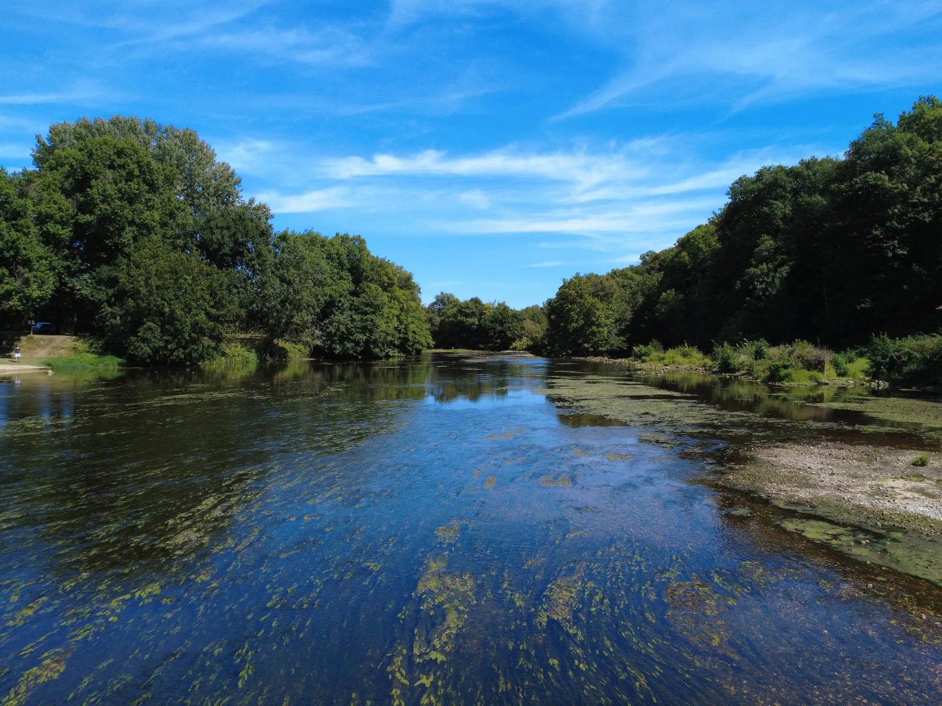 Etang Saint Victor à Ruffec — À 3,8 km du lac