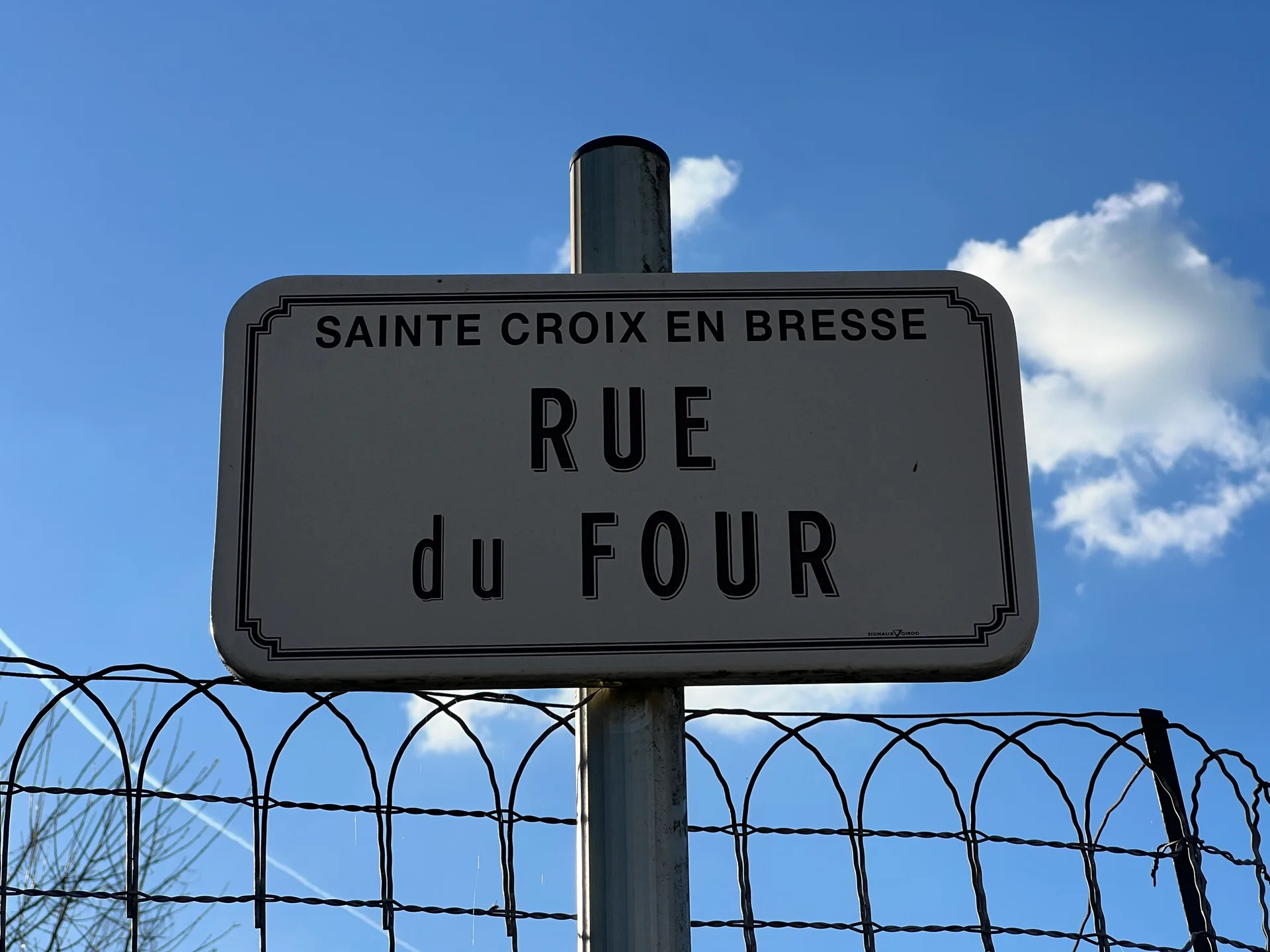Etang Salabe à Sainte-Croix-en-Bresse — À 768 m du lac