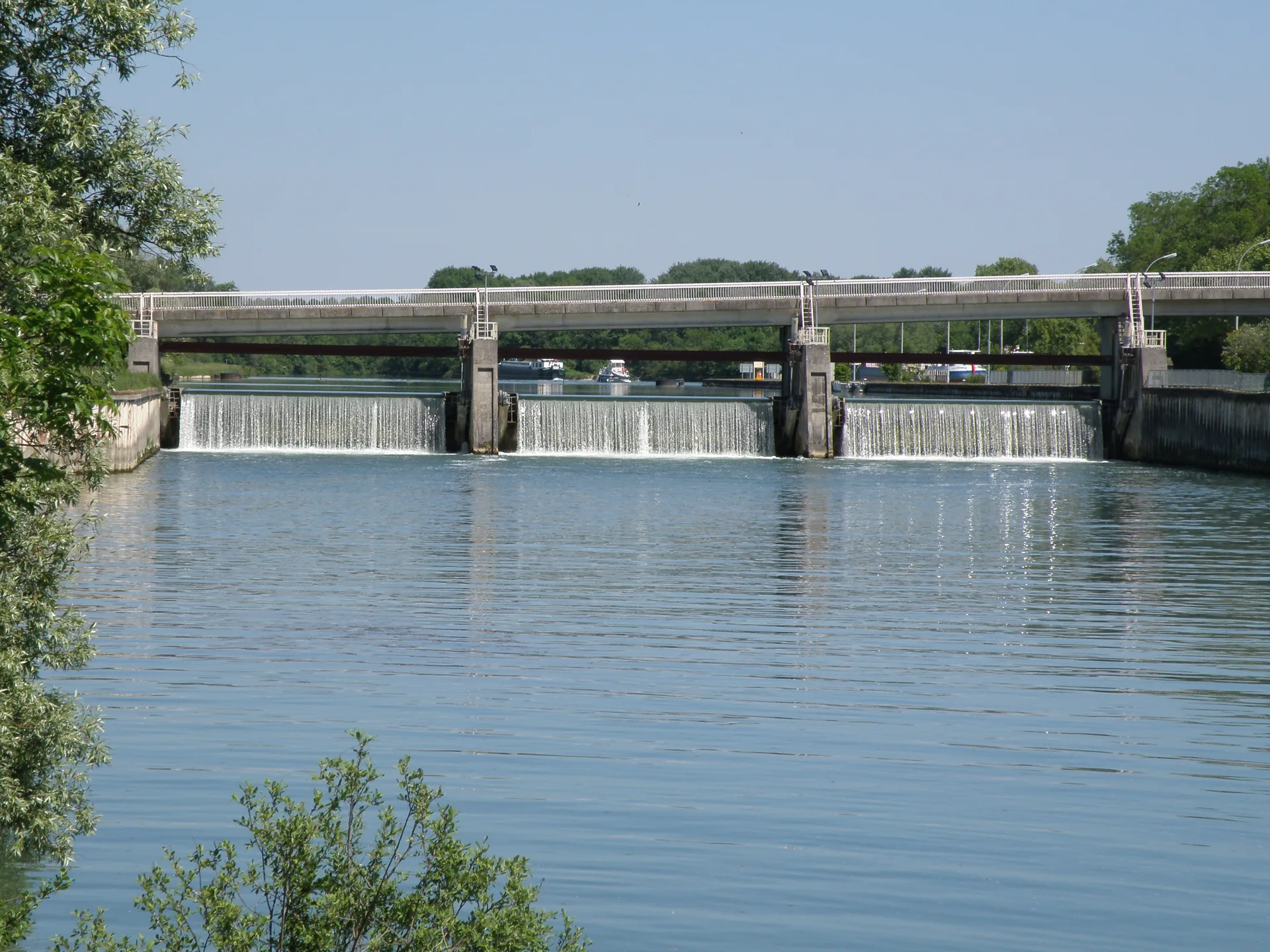 Etangs de Balloy à Balloy — À 3,6 km du lac