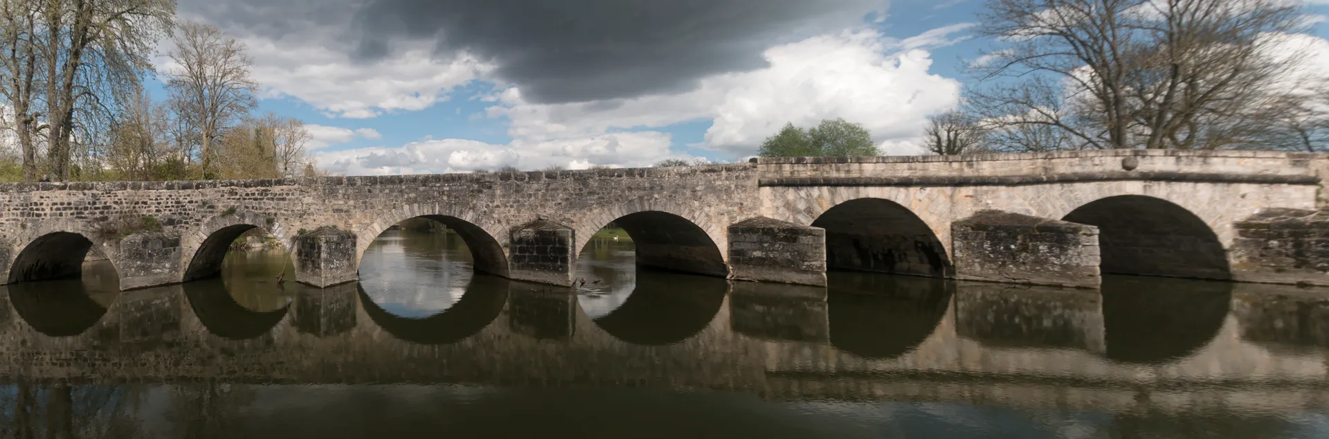 Etangs de Clairette à Grez-sur-Loing — À 759 m du lac