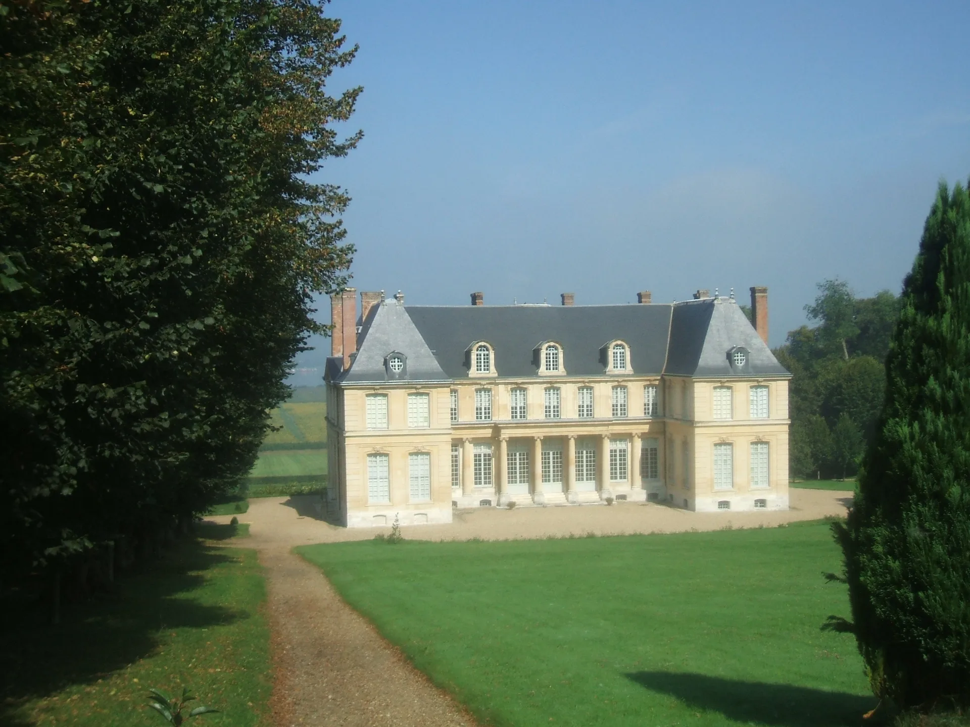 Etangs de Jumieges à Le Mesnil-sous-Jumièges — À 2,8 km du lac