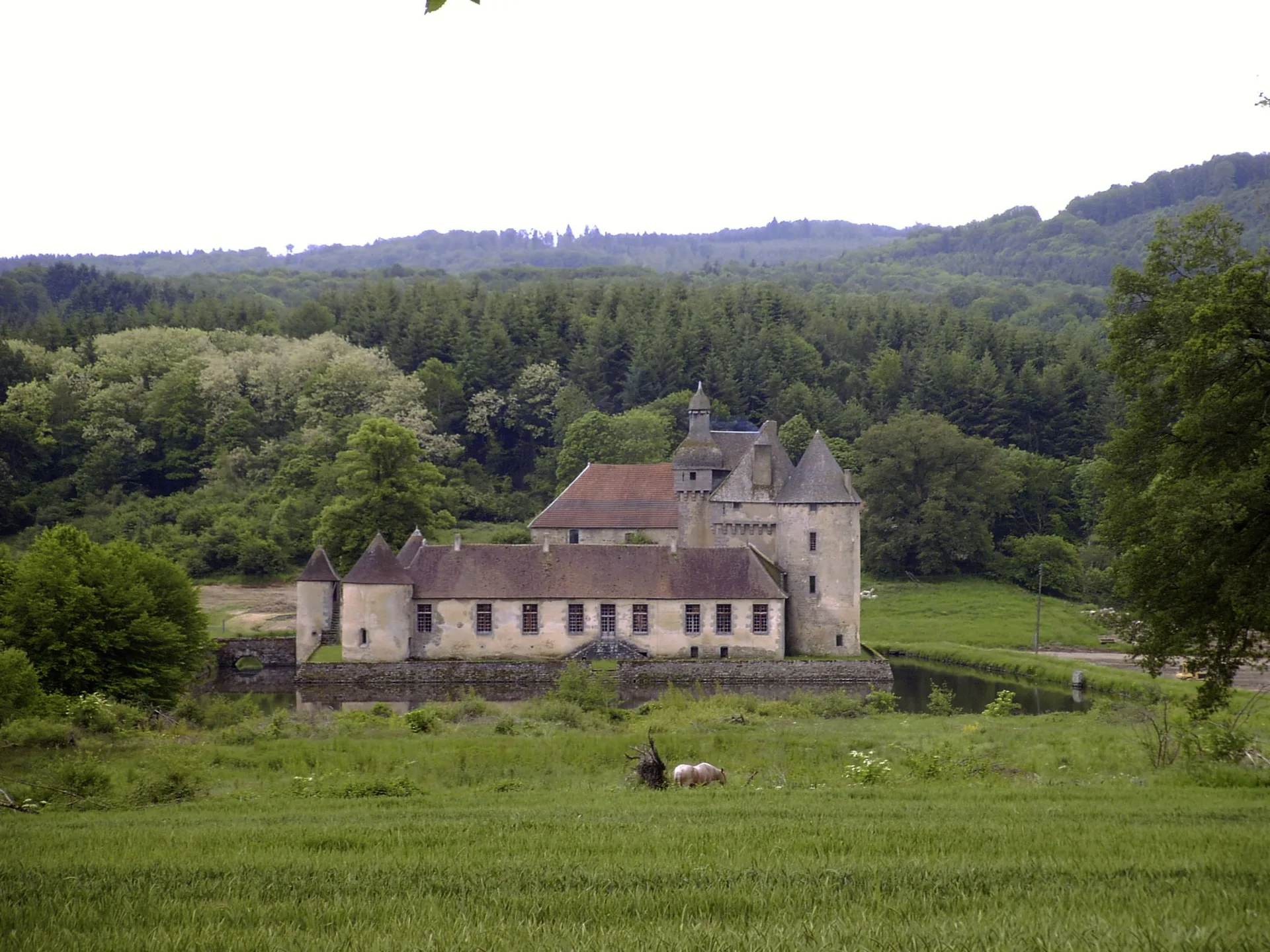 Etangs de Savennes à Savennes — À 4,9 km du lac