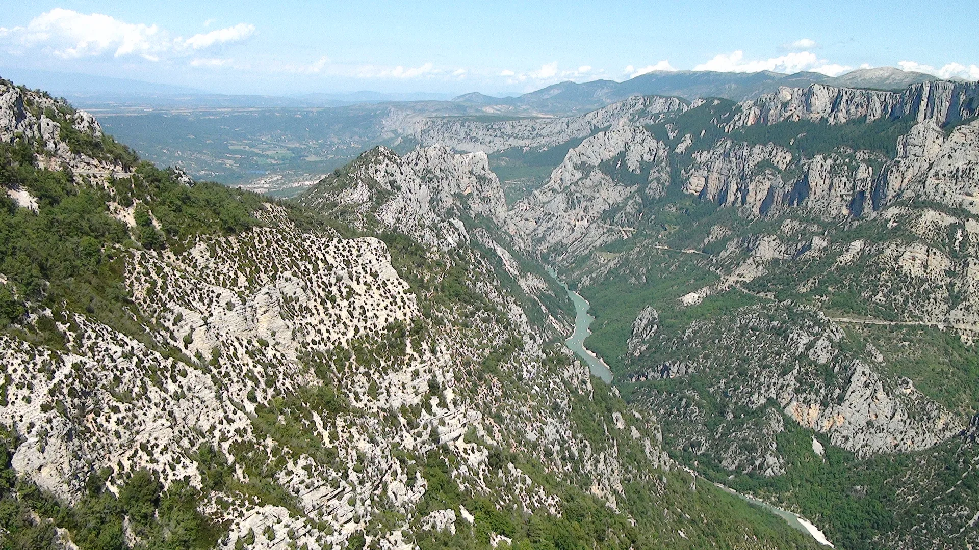 Gorges du Verdon à Aiguines — À 767 m du lac