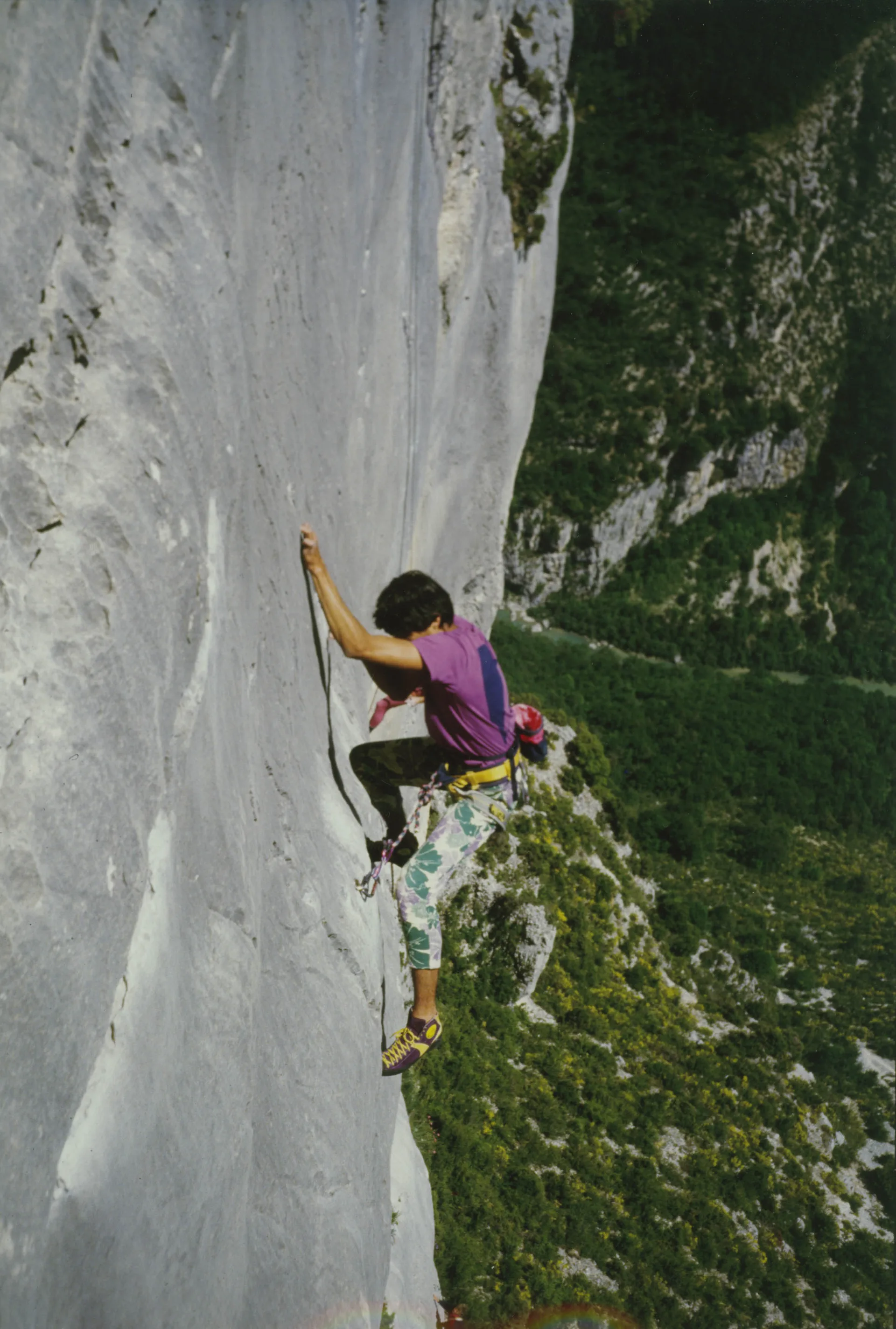 Gorges du Verdon à Aiguines — À 1,2 km du lac