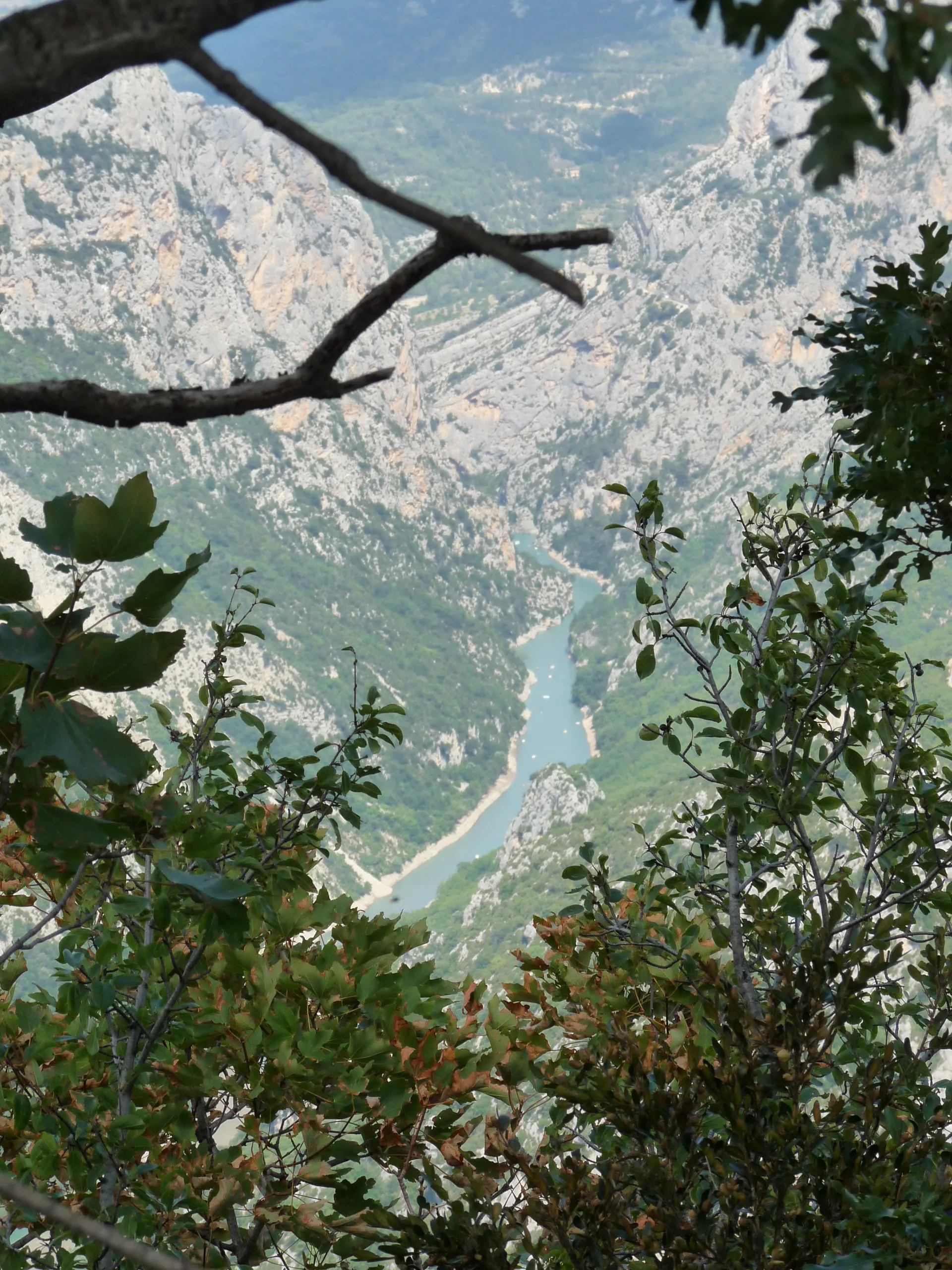Gorges du Verdon à Aiguines — À 768 m du lac