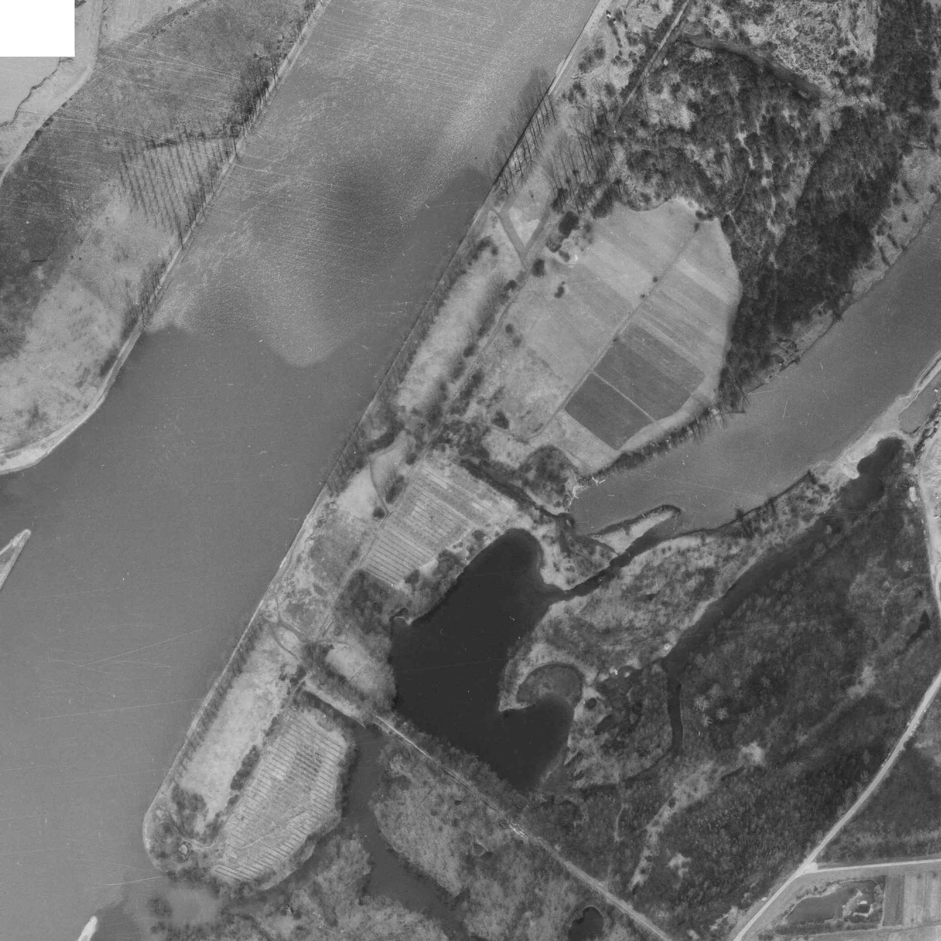 Graviere de Munchhausen à Munchhausen — À 689 m du lac