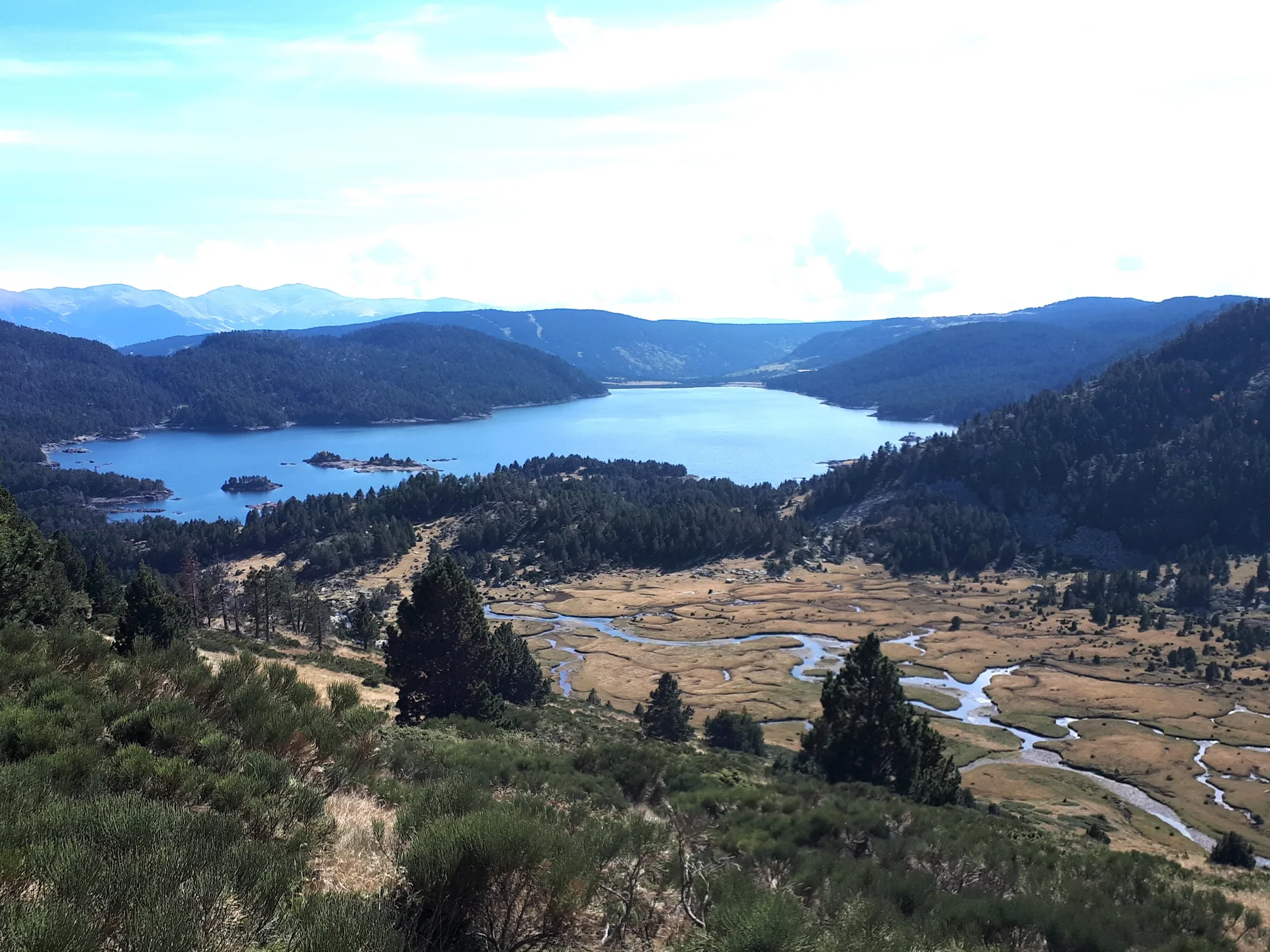 La Bollosa Lac des Bouillouses Estany de la Bullosa à Angoustrine-Villeneuve-des-Escaldes — À 1,5 km du lac