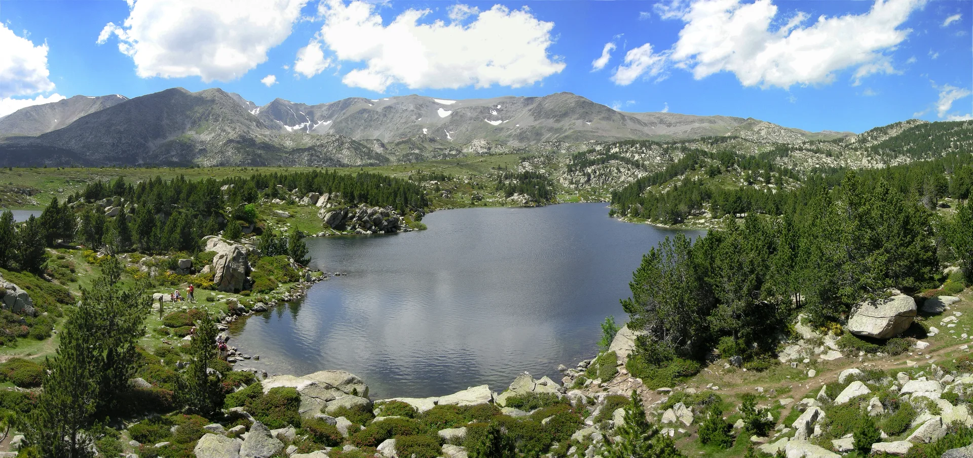 La Bollosa Lac des Bouillouses Estany de la Bullosa à Angoustrine-Villeneuve-des-Escaldes — À 1,6 km du lac
