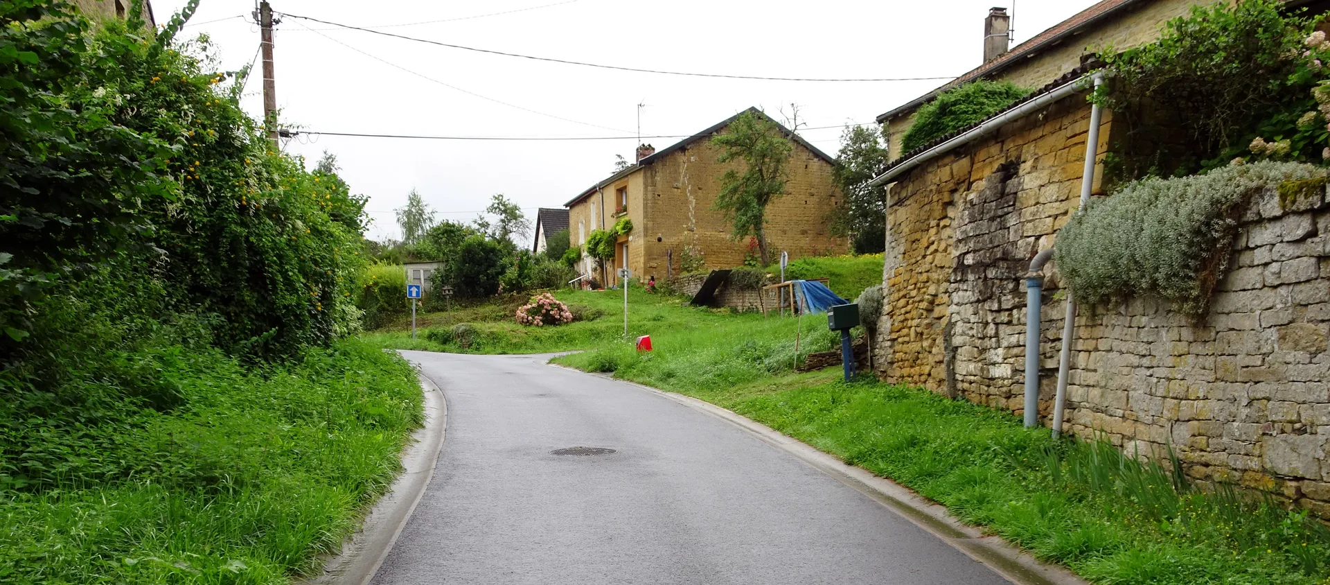La Grande Ballastiere à Nouvion-sur-Meuse — À 954 m du lac