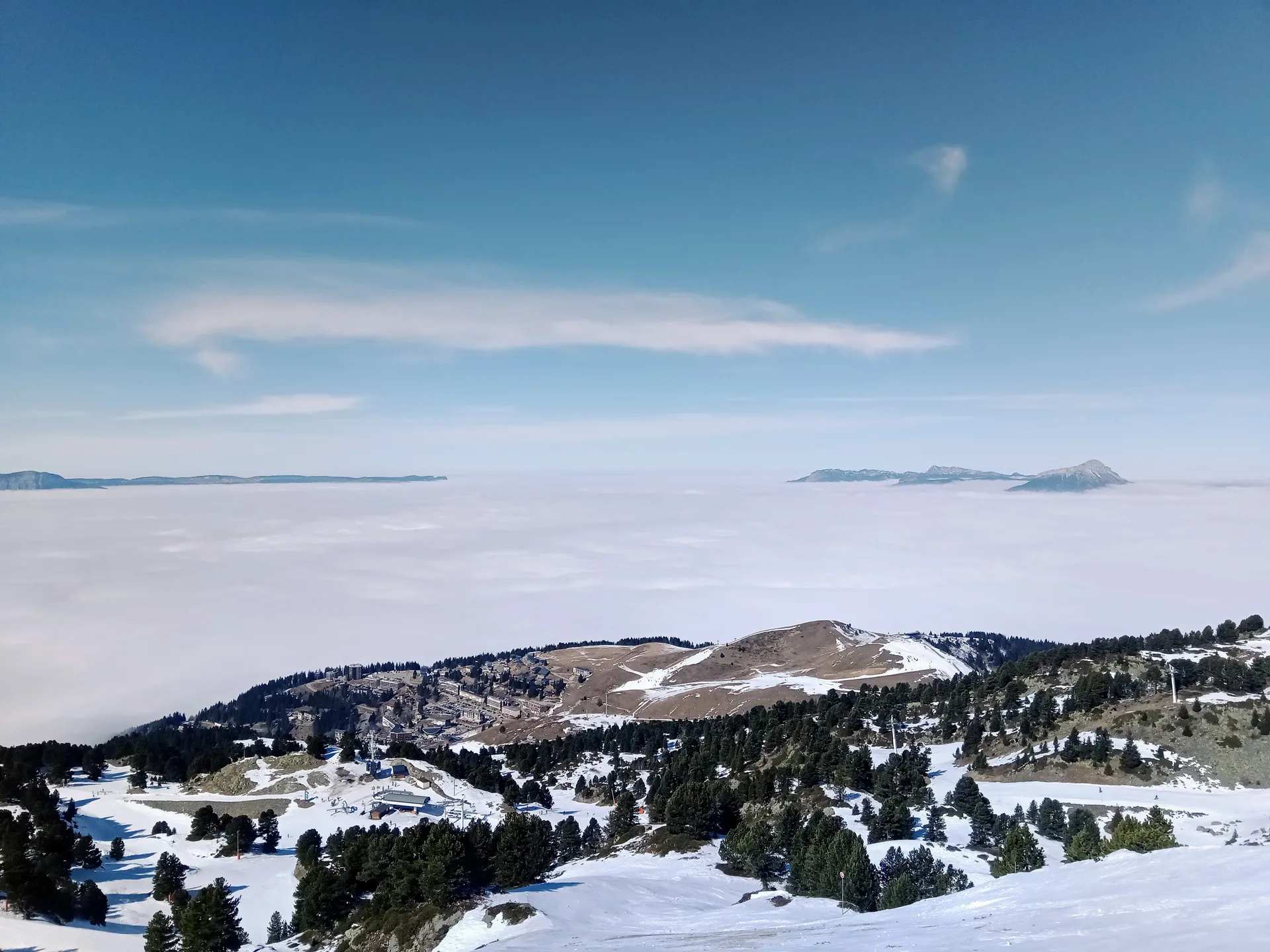 Lac Achard à Chamrousse — À 677 m du lac