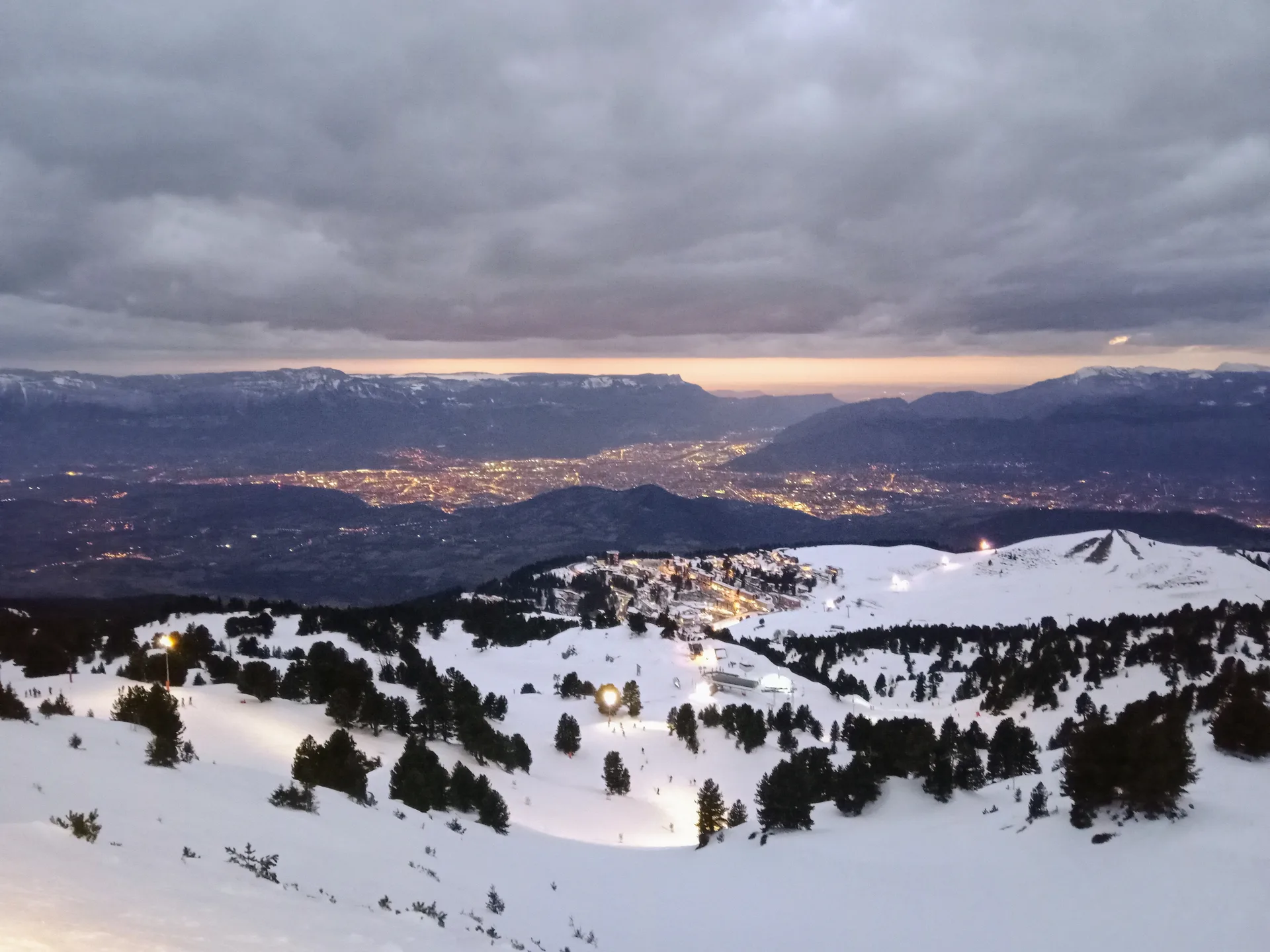 Lac Achard à Chamrousse — À 683 m du lac