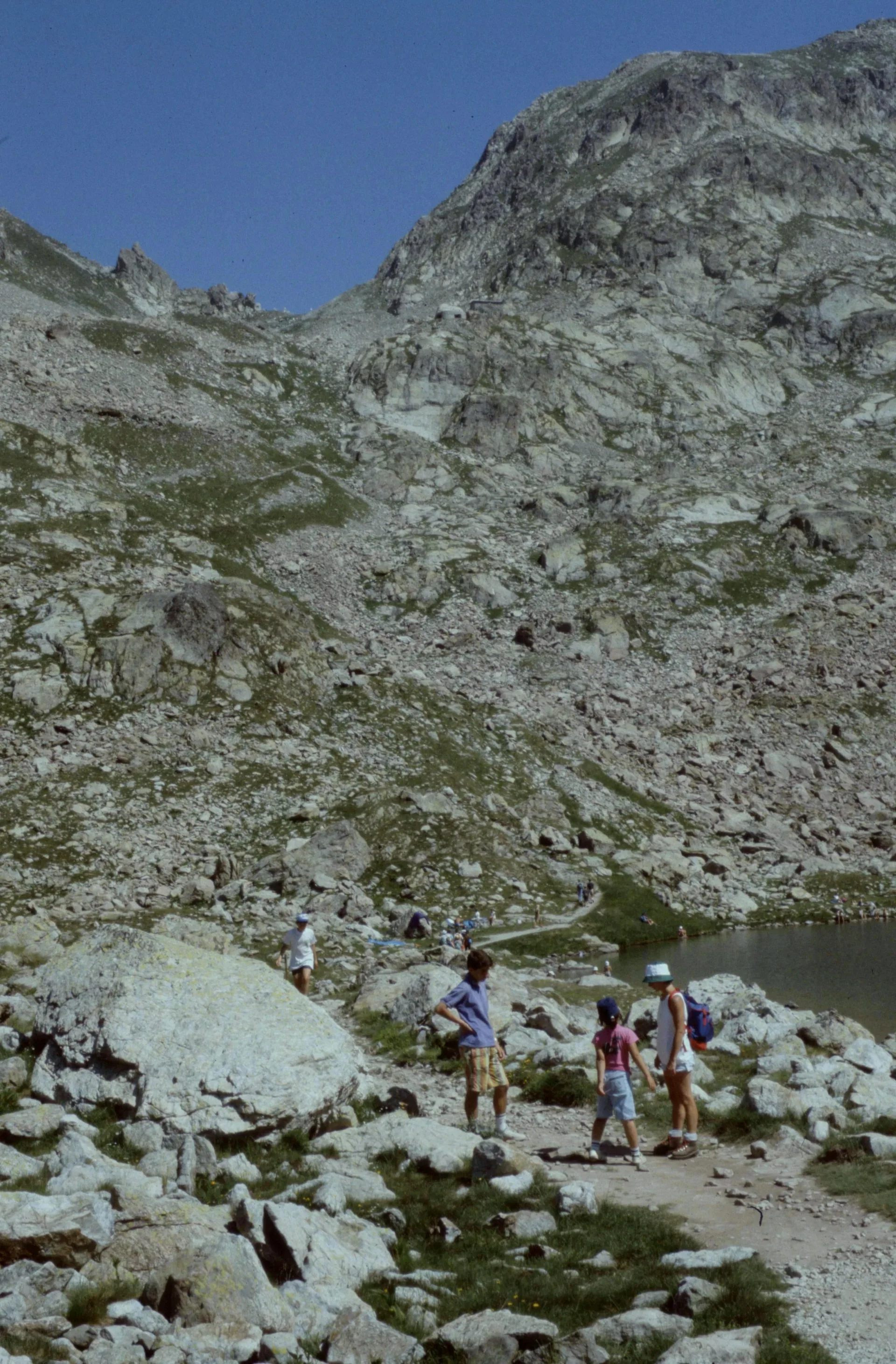 Lac Balaour à Saint-Martin-Vésubie — À 712 m du lac