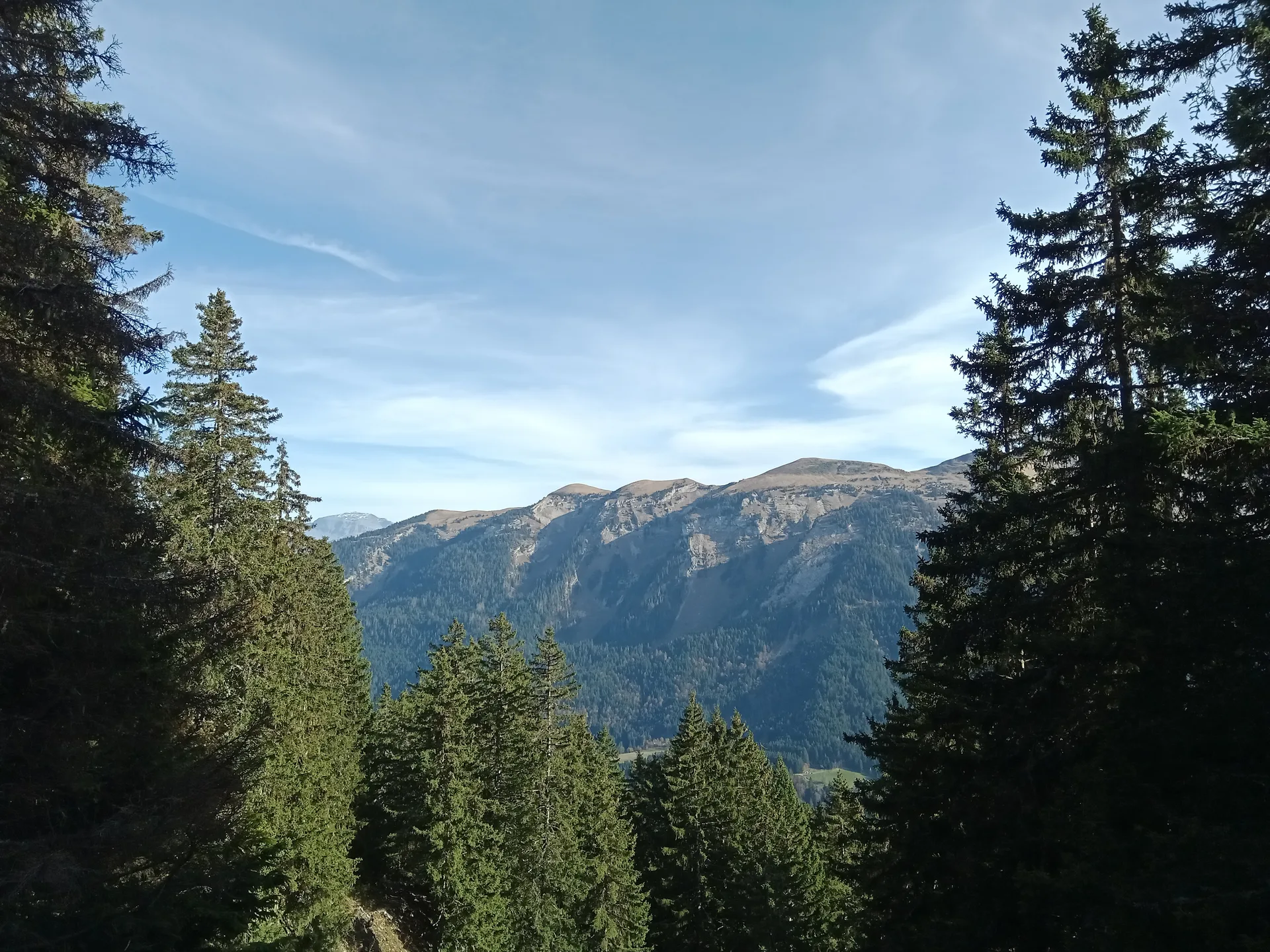 Lac Benit à Mont-Saxonnex — À 1,6 km du lac