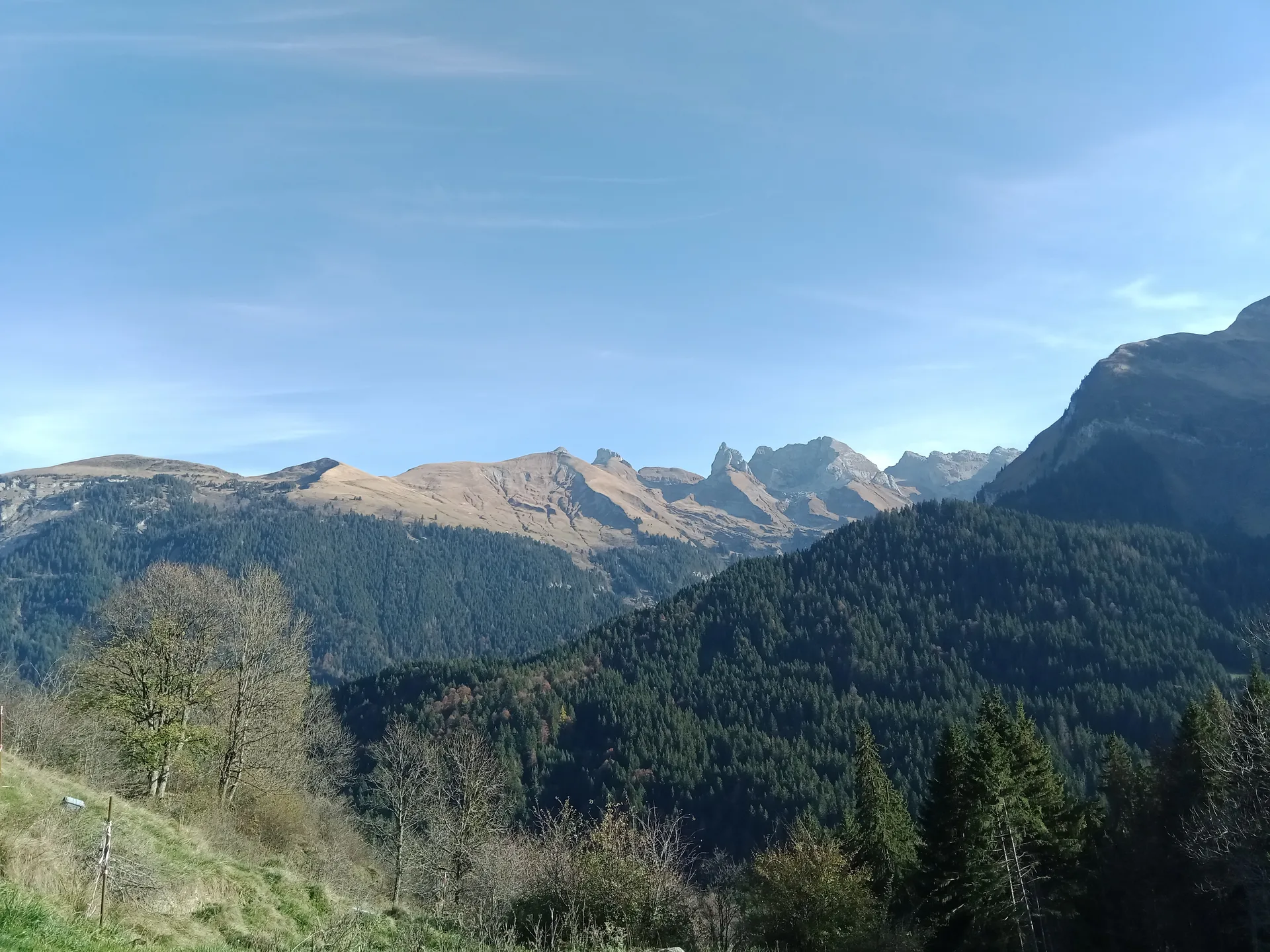 Lac Benit à Mont-Saxonnex — À 2,4 km du lac