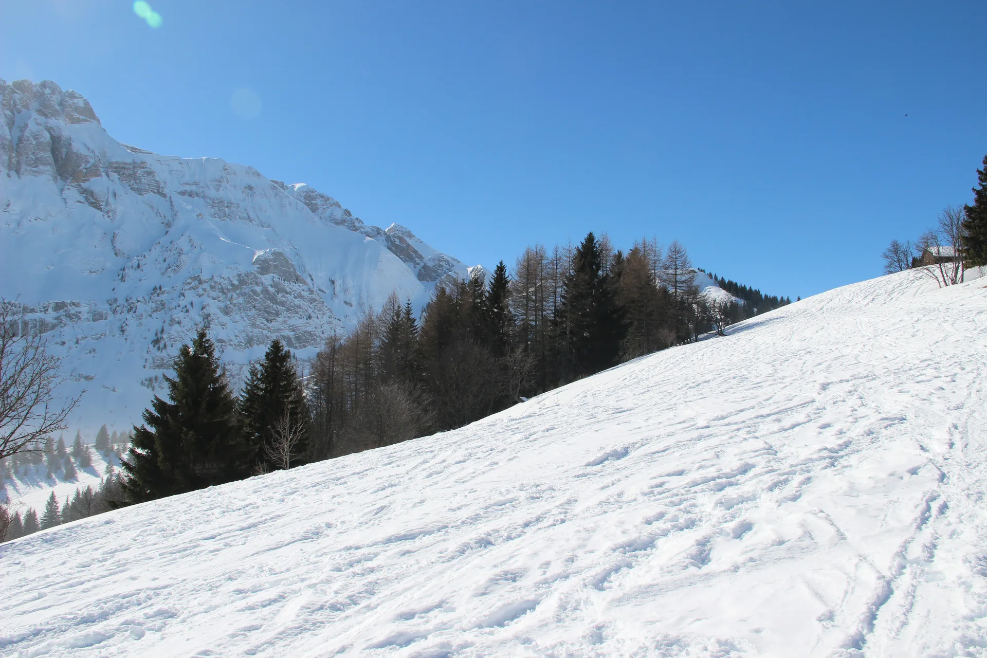 Lac Benit à Mont-Saxonnex — À 2,9 km du lac