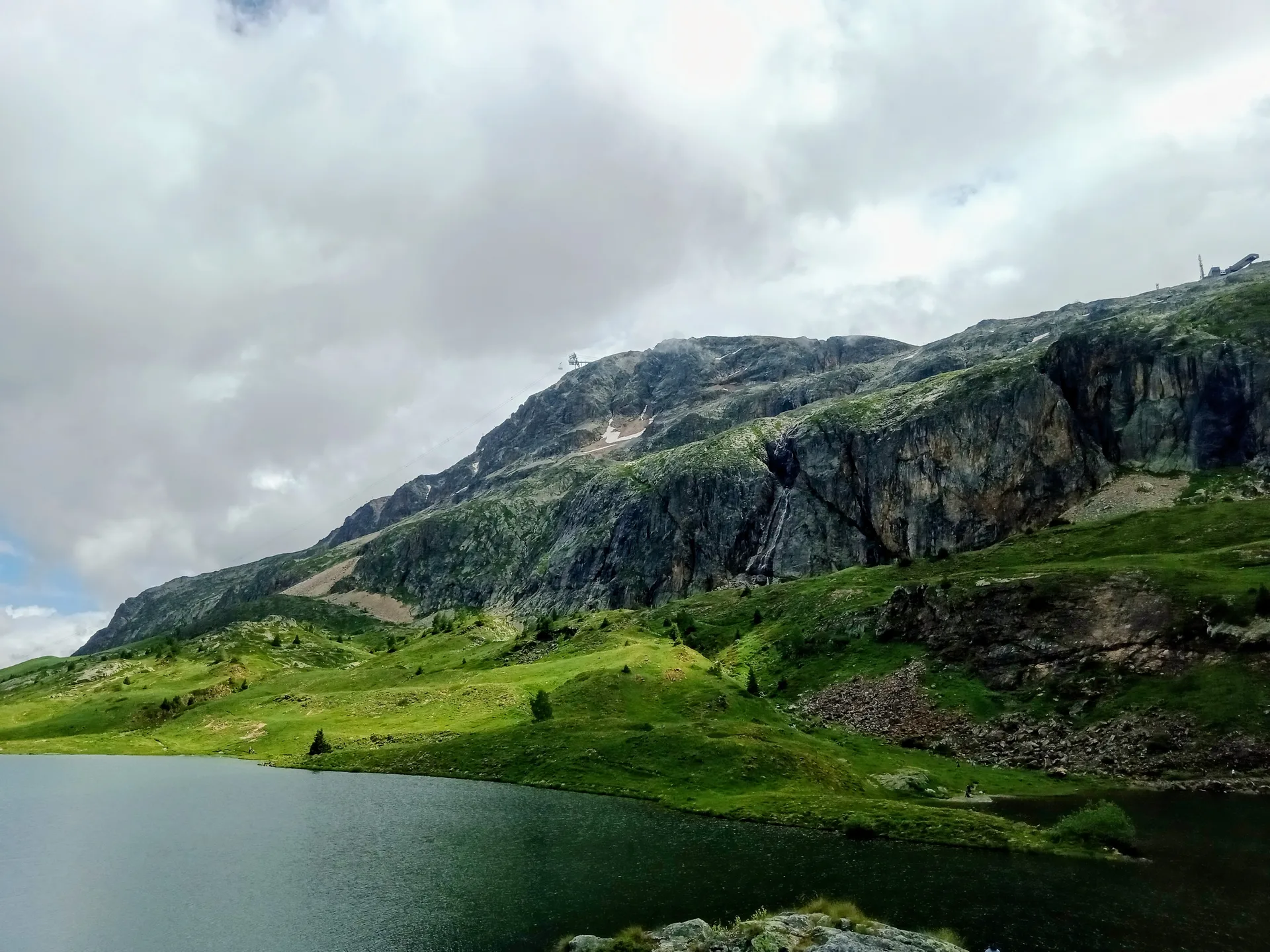 Lac Besson à Huez — Sur le lac