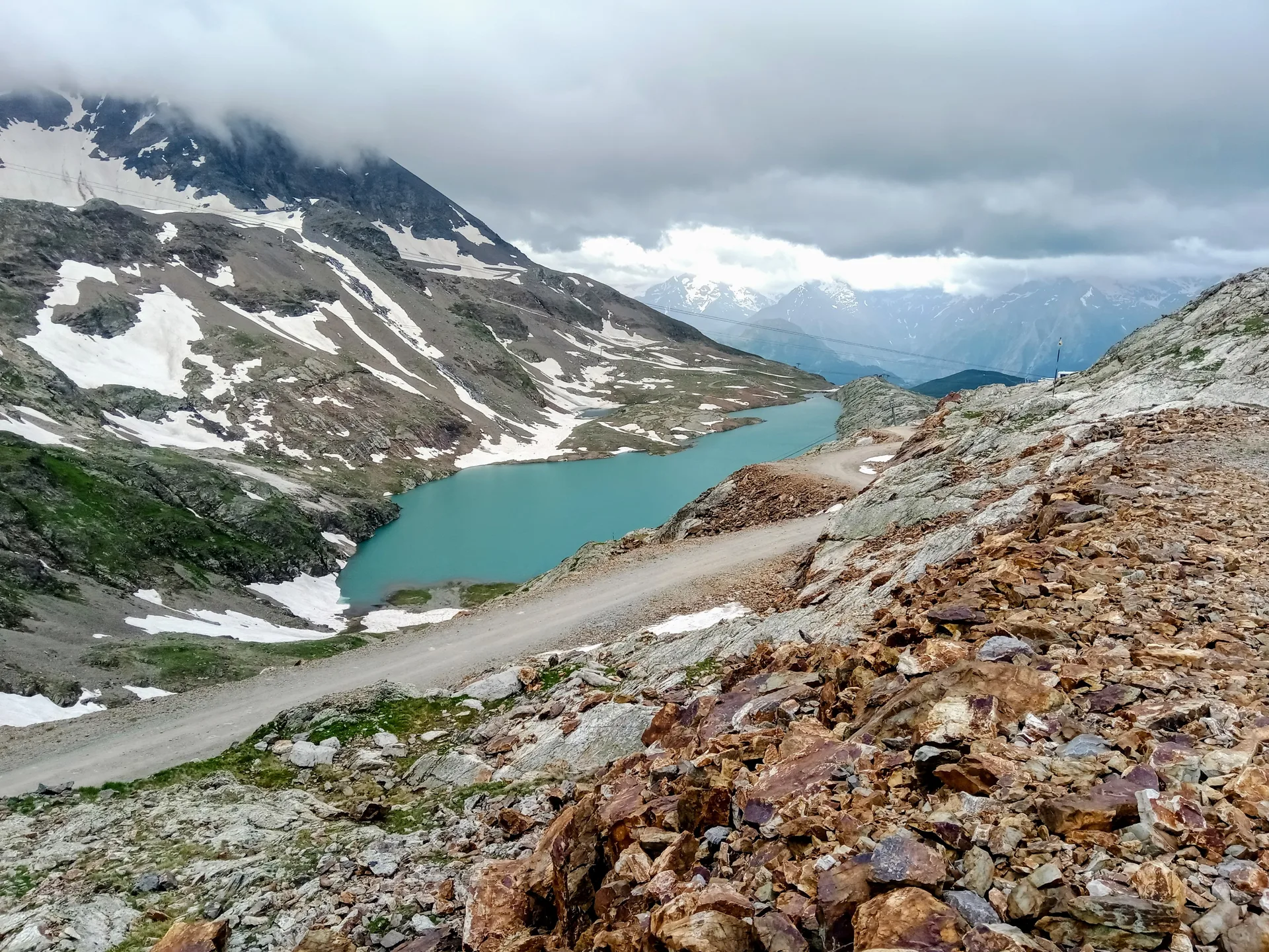Lac Besson à Huez — À 1,5 km du lac