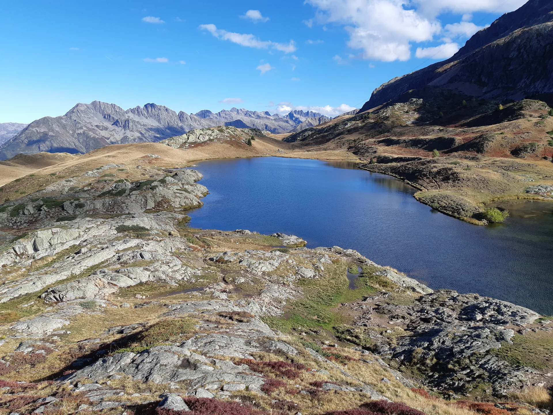 Lac Besson à Huez — Sur le lac